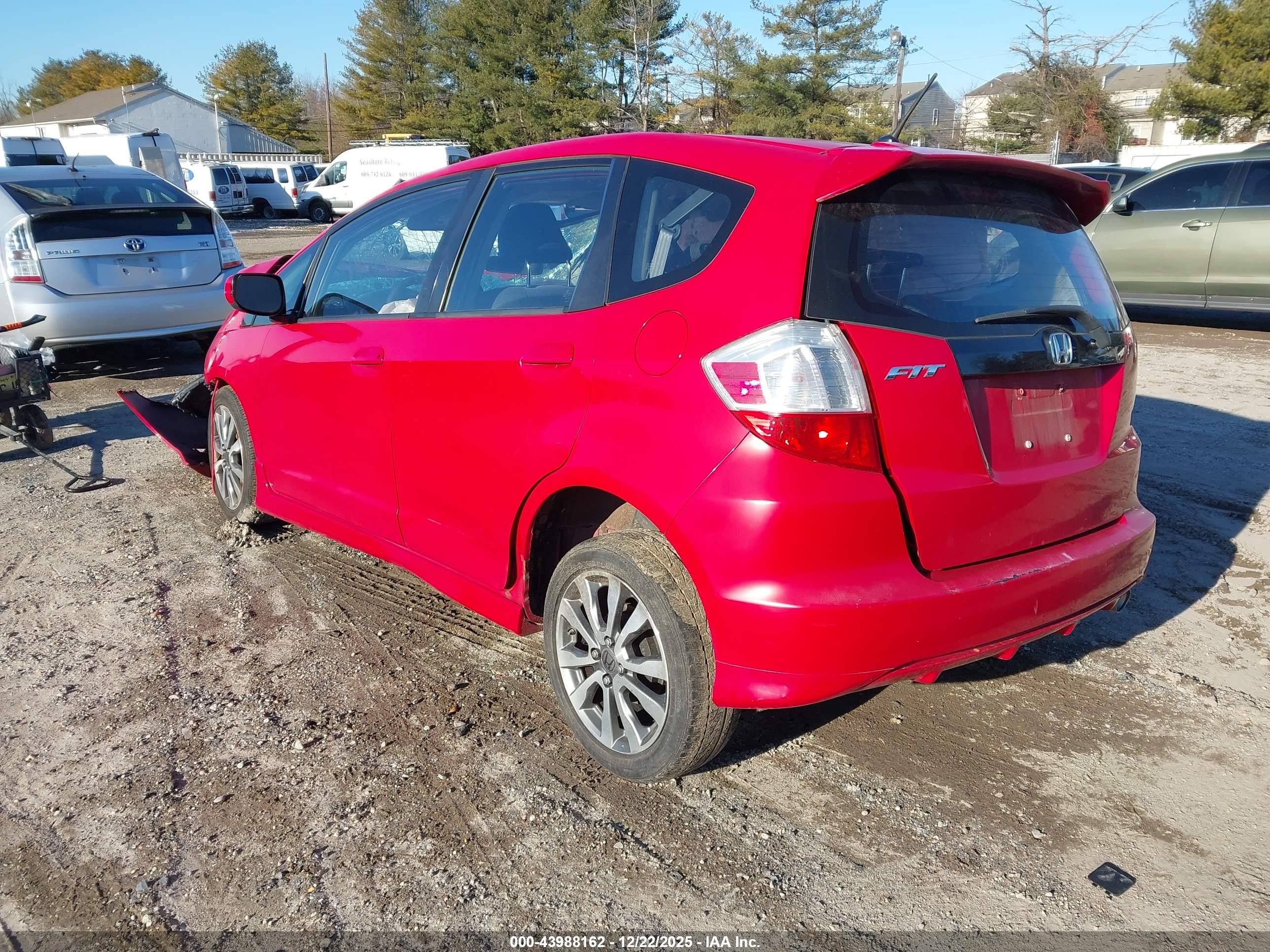 HONDA FIT image 3