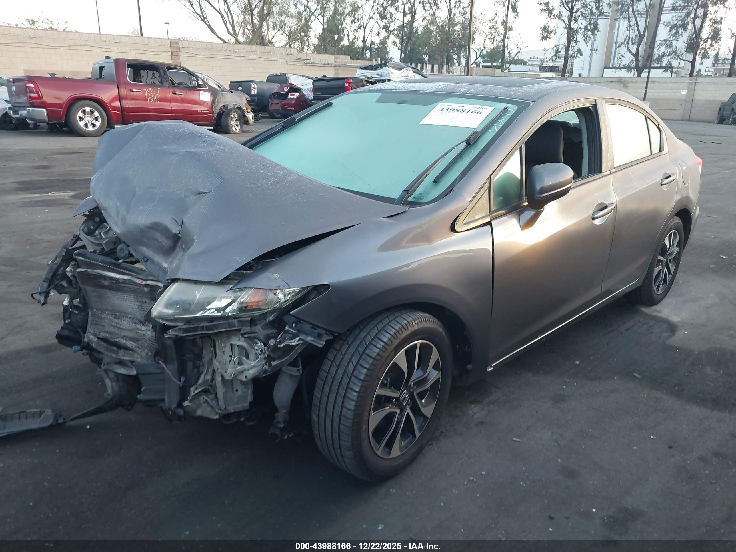 HONDA CIVIC image 2