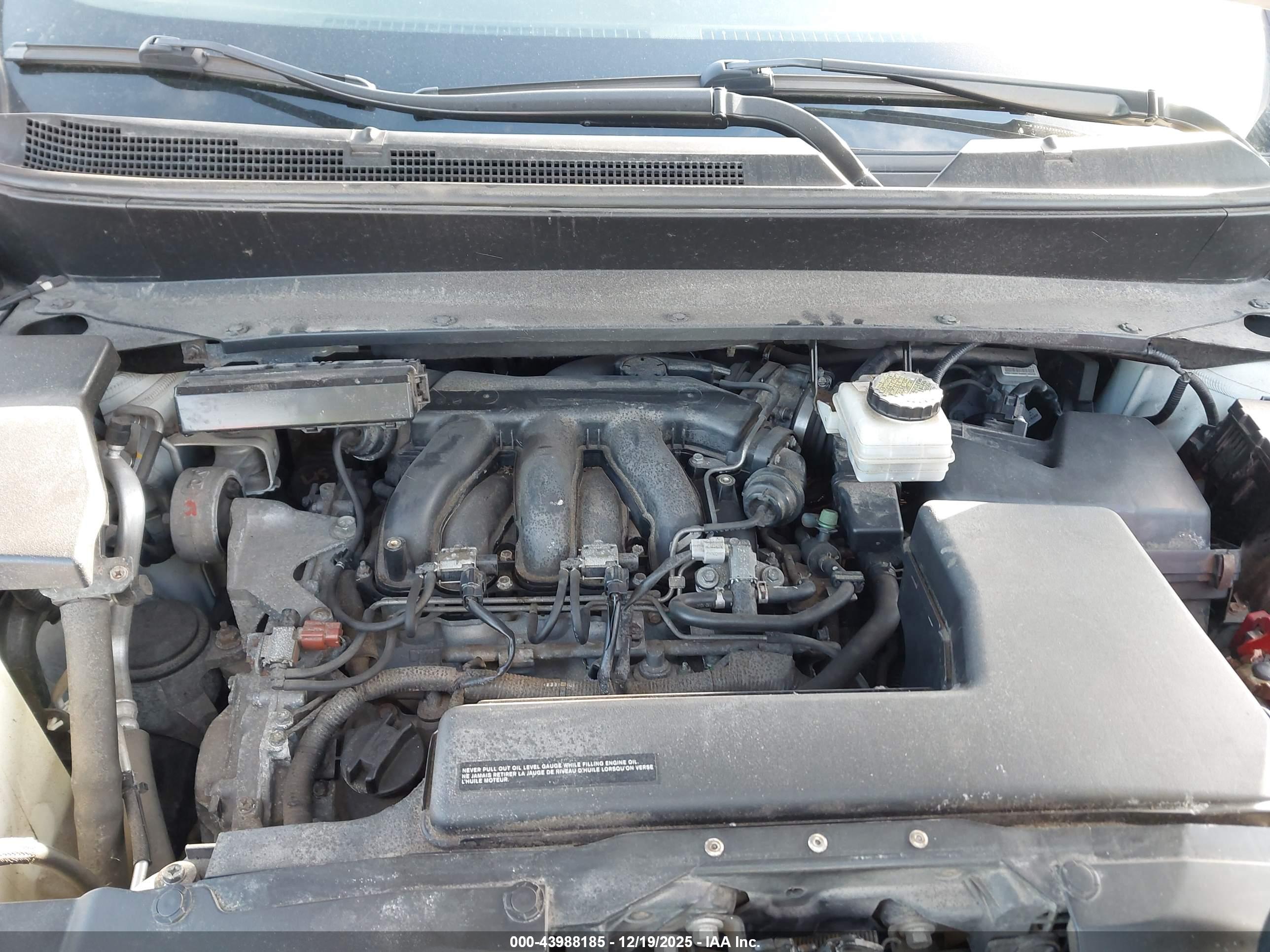 INFINITI JX35 image 10