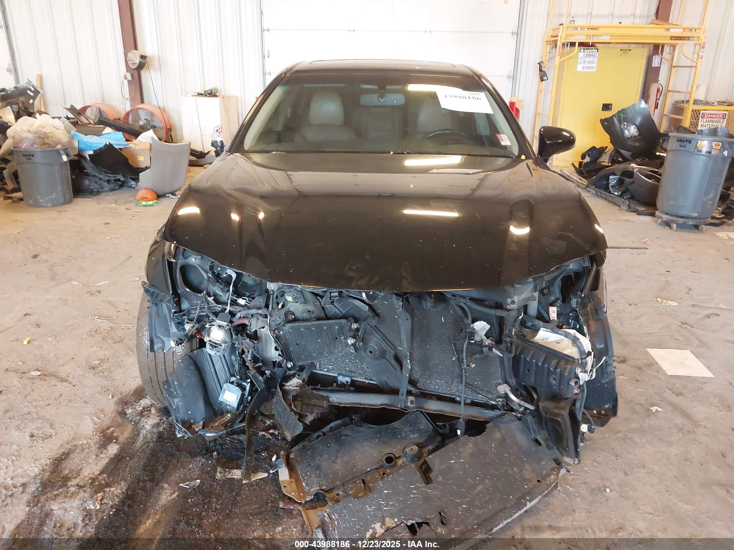 LEXUS GS image 6