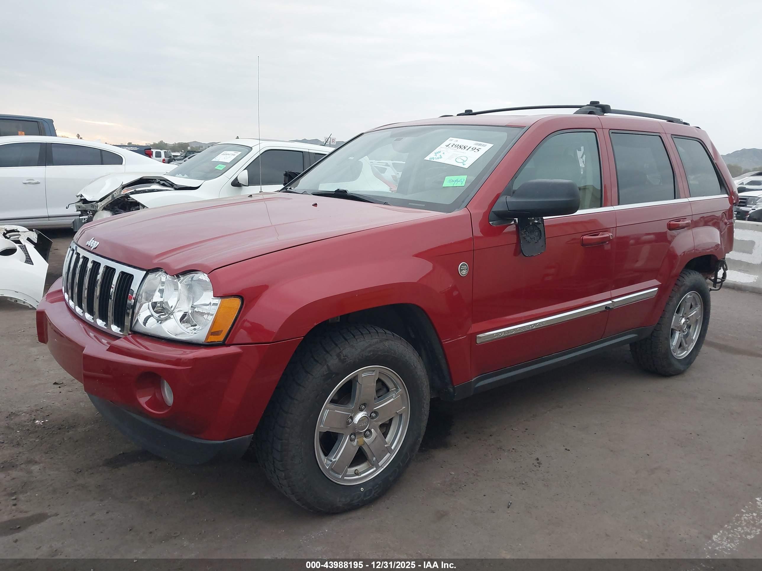 JEEP GRAND image 2