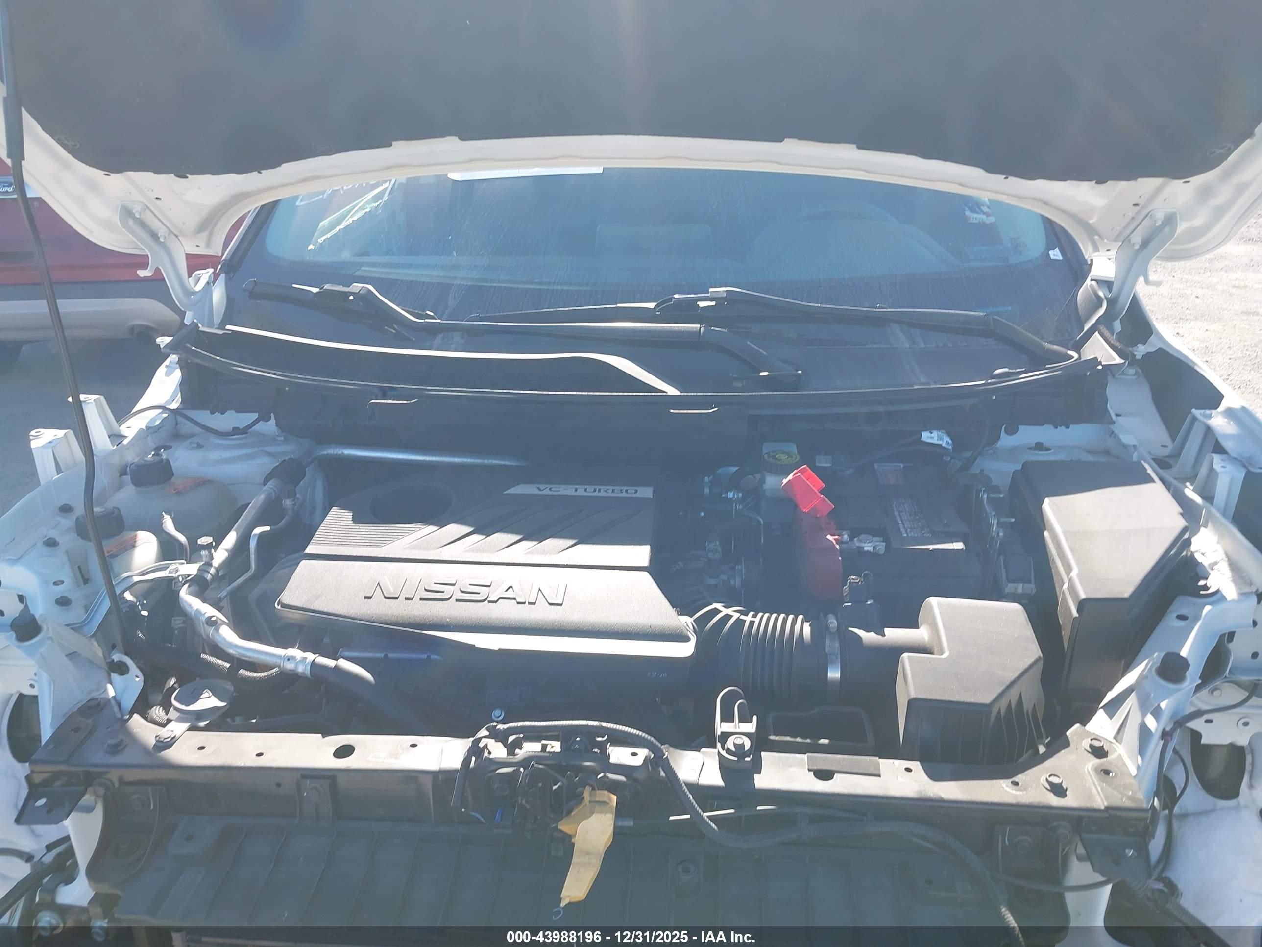 NISSAN ROGUE image 10