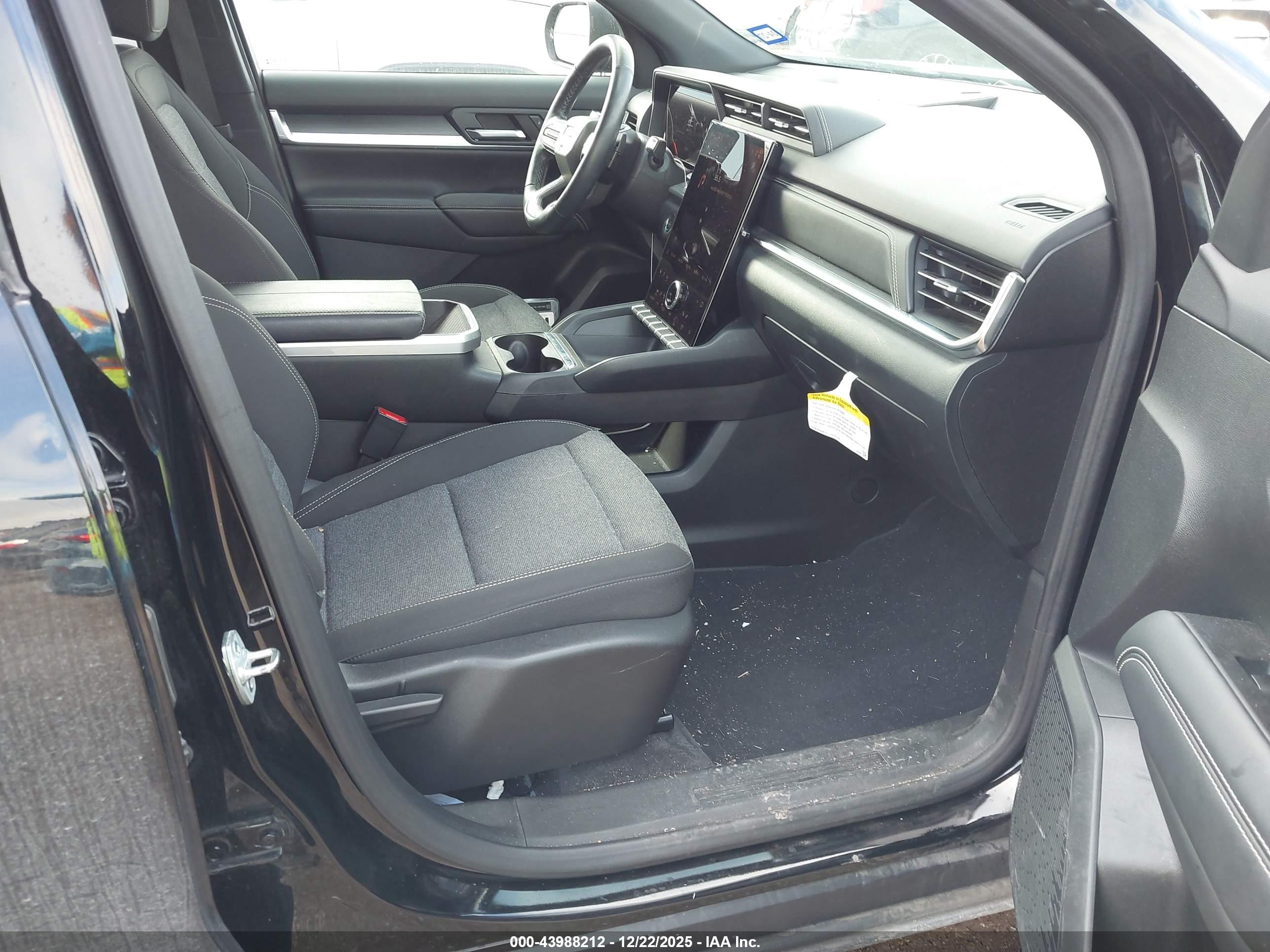 GMC TERRAIN image 5
