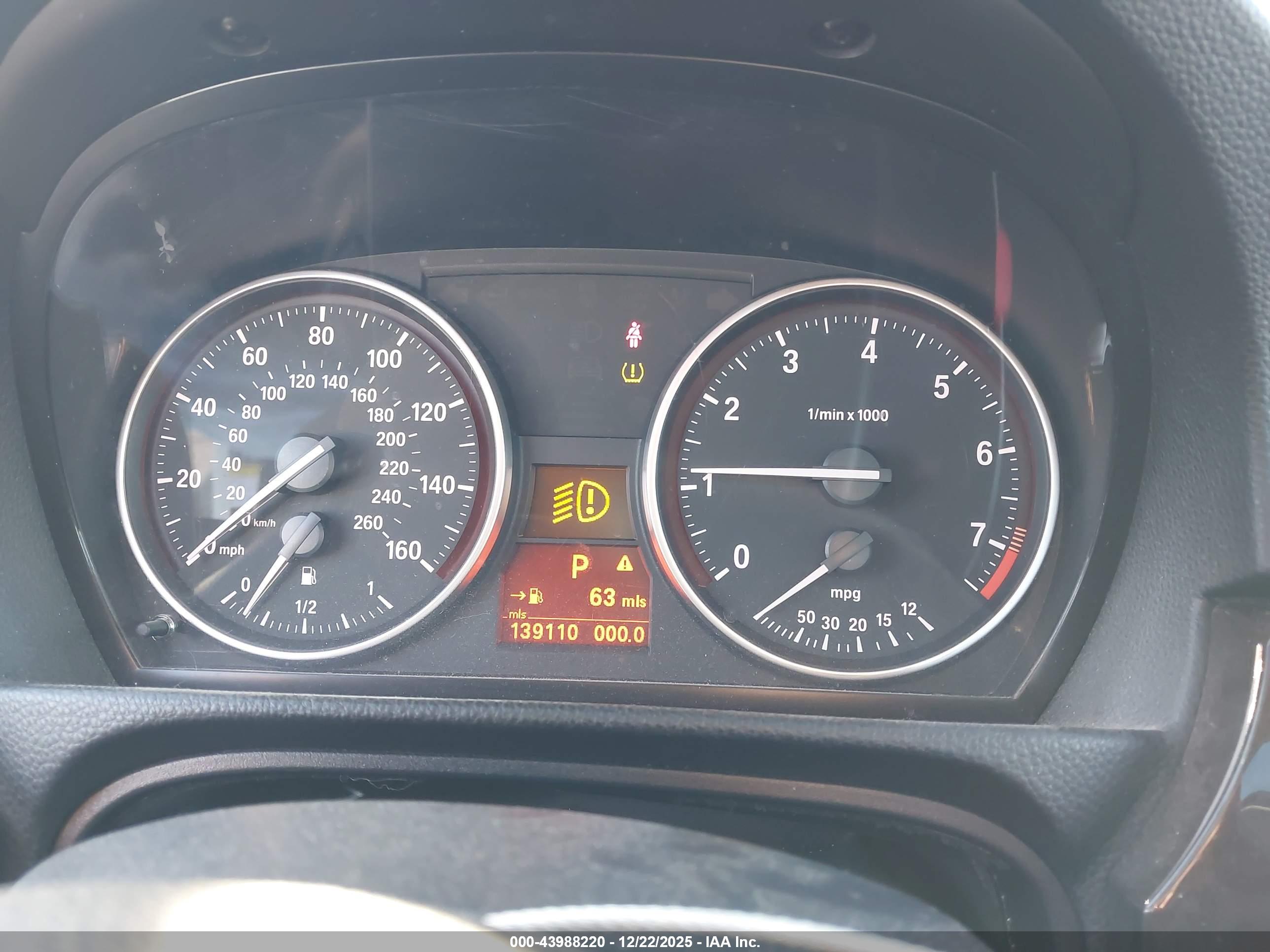 BMW 328I image 7
