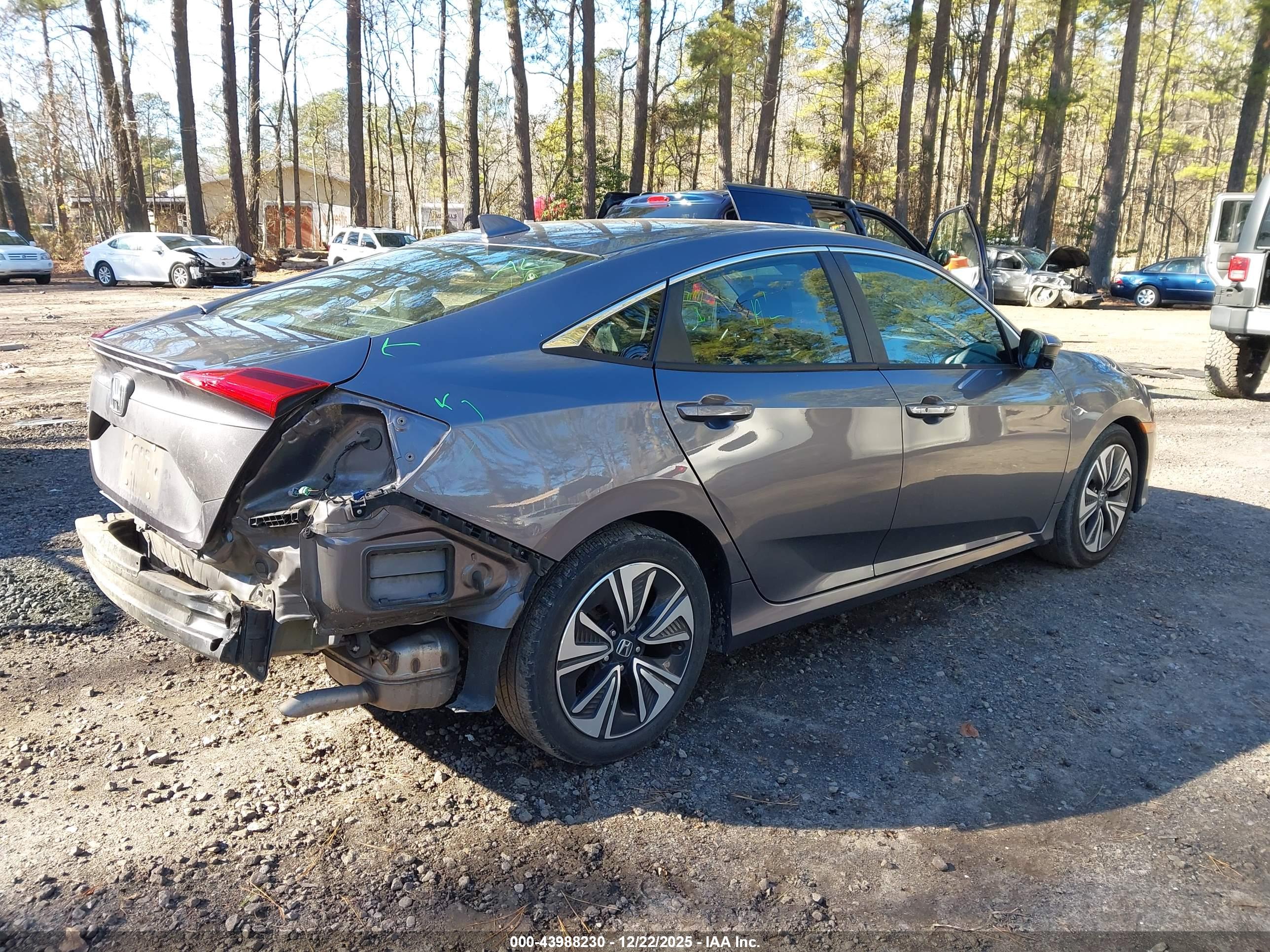 HONDA CIVIC image 4