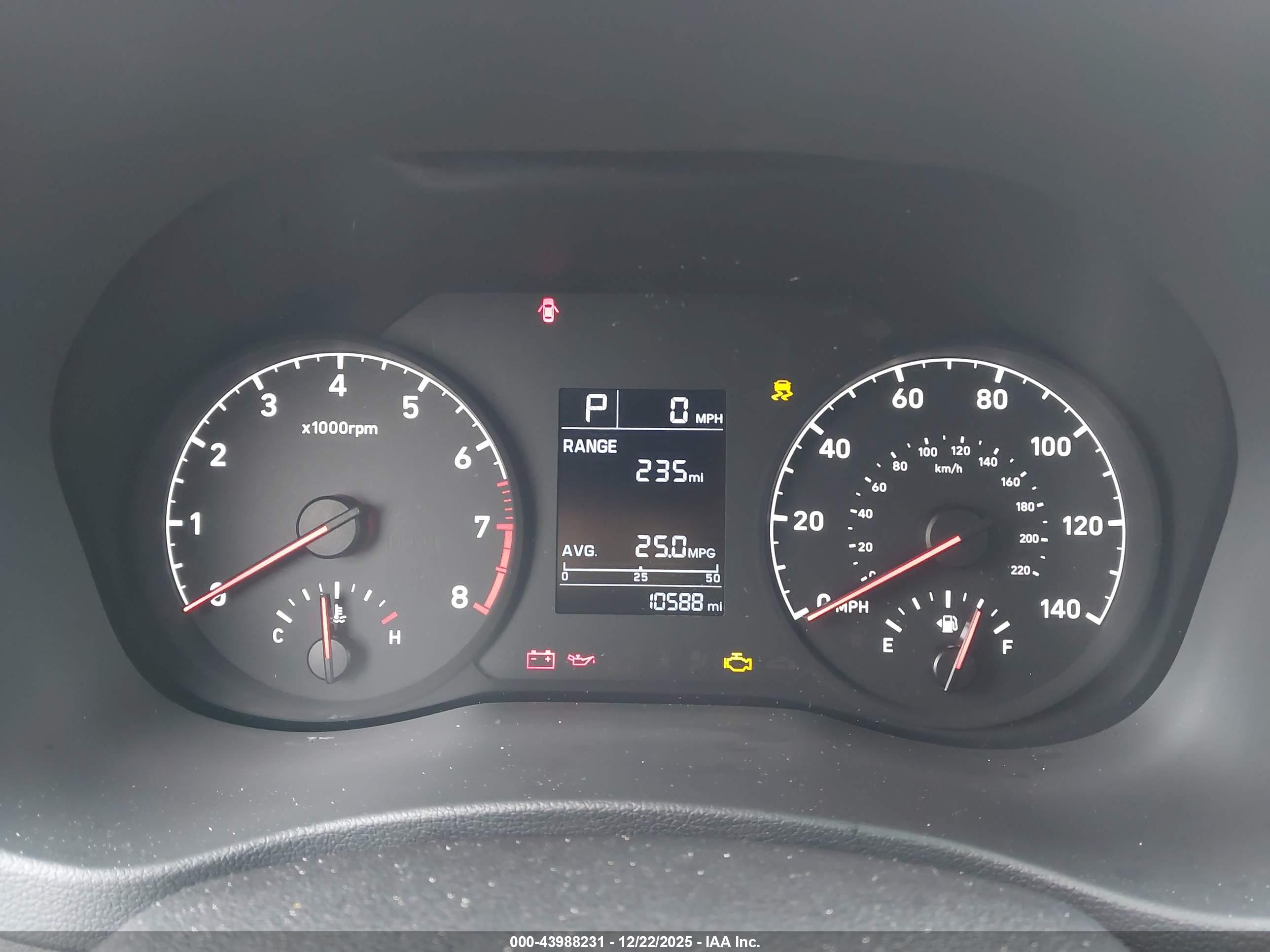 HYUNDAI ACCENT image 7