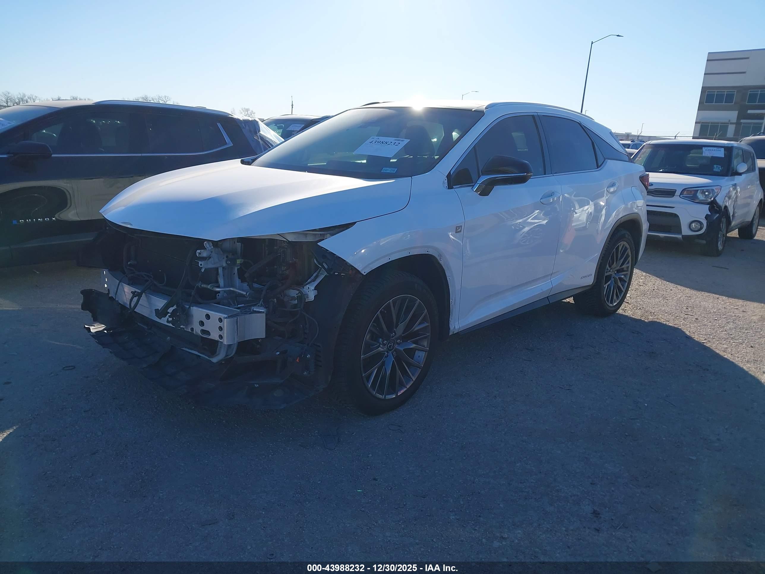 LEXUS RX image 2