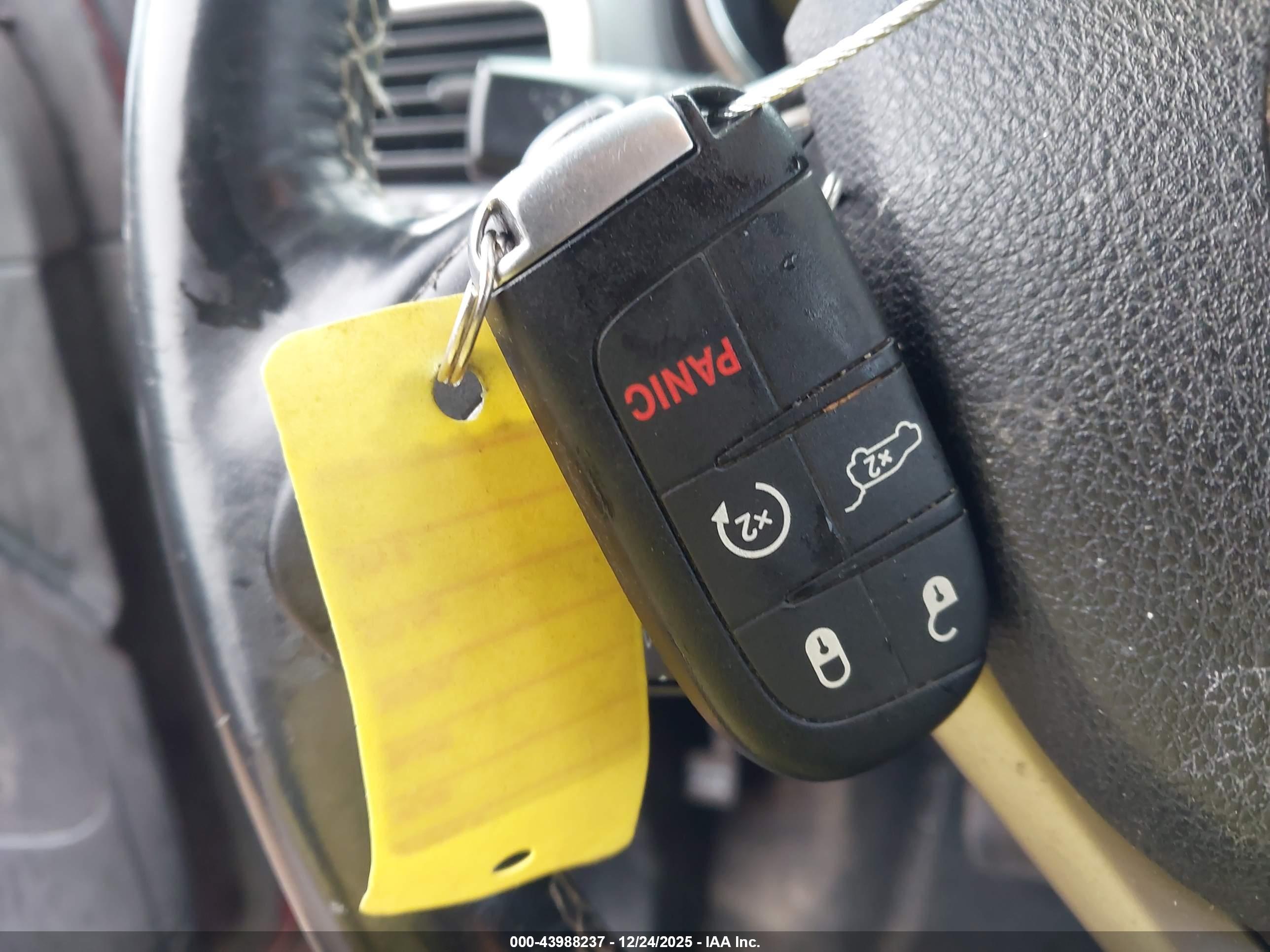 JEEP GRAND image 11
