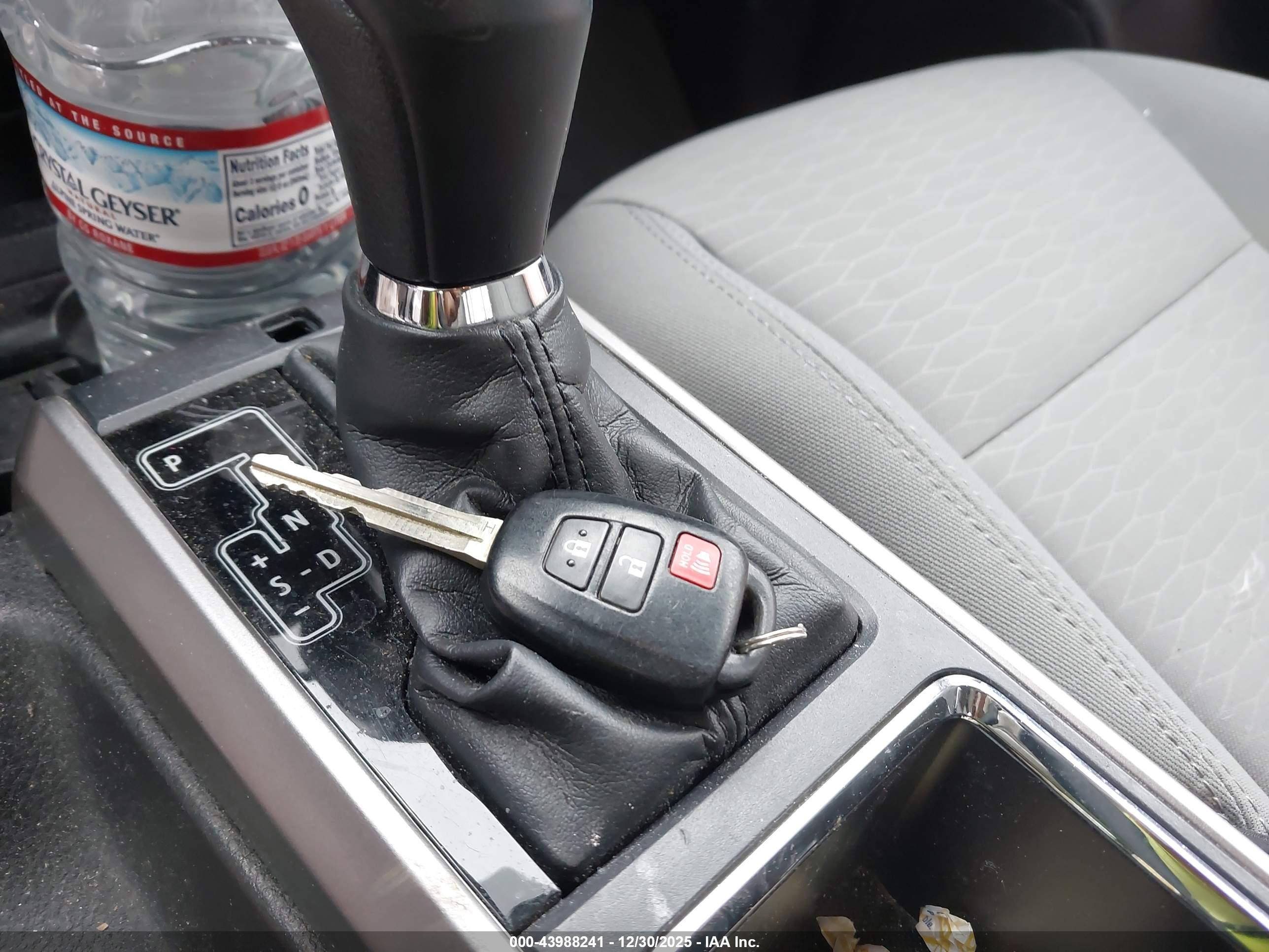 TOYOTA TACOMA image 11