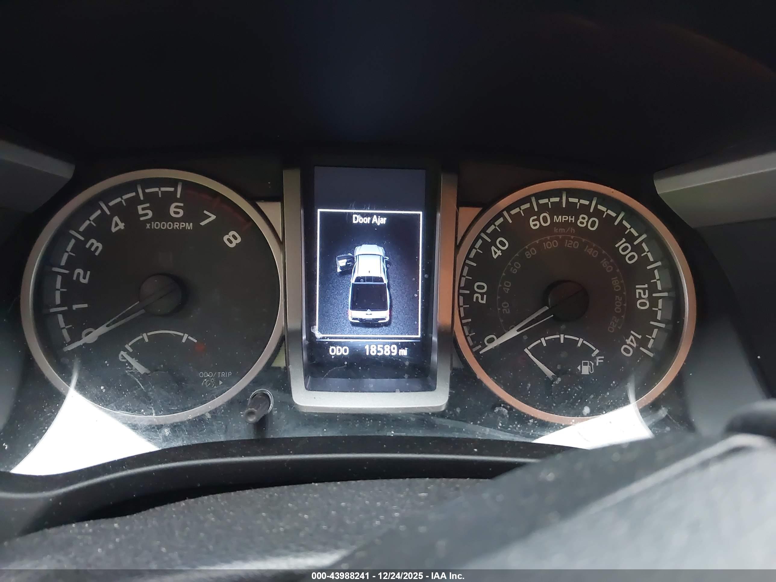 TOYOTA TACOMA image 7