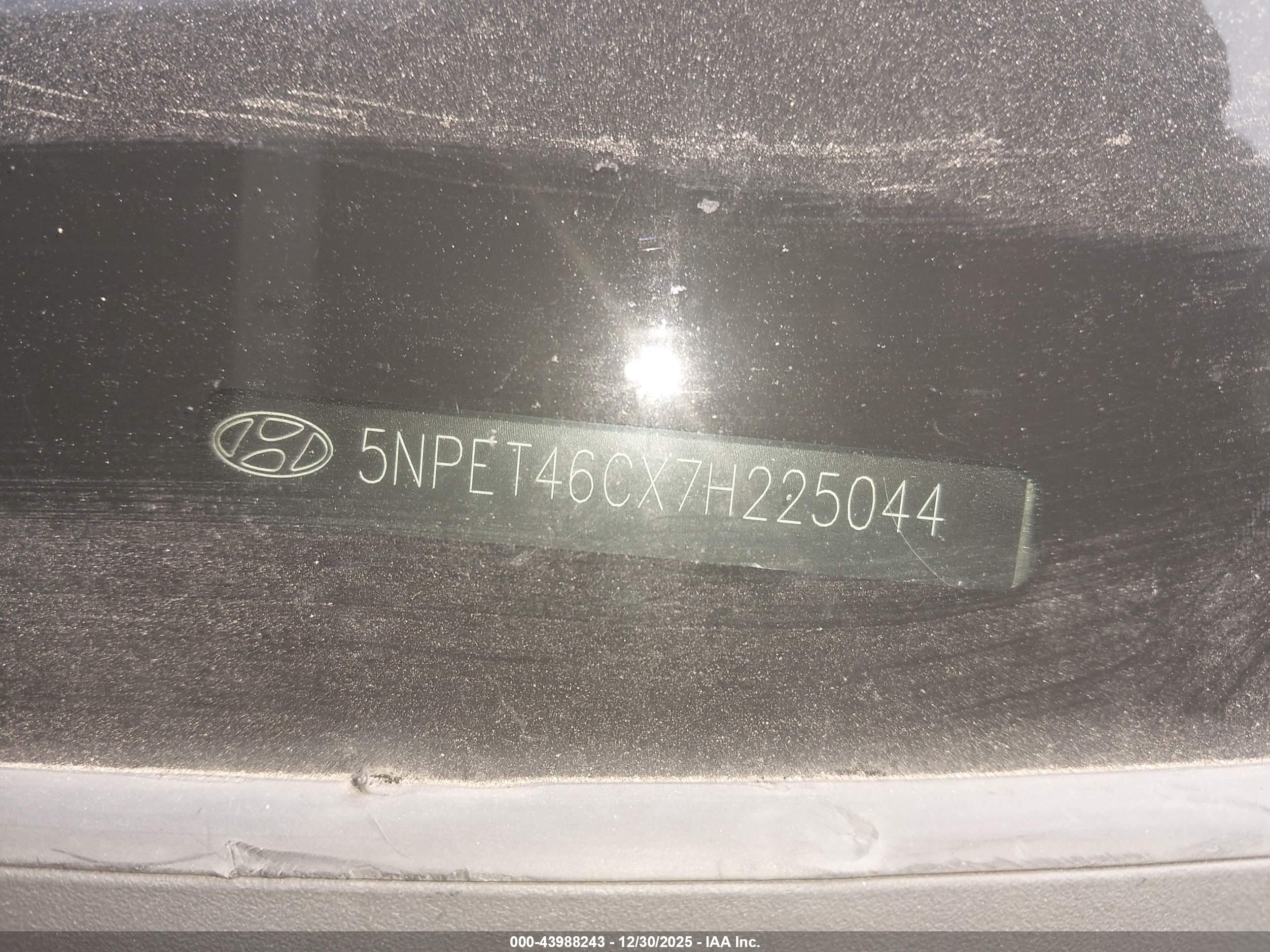 HYUNDAI SONATA image 9
