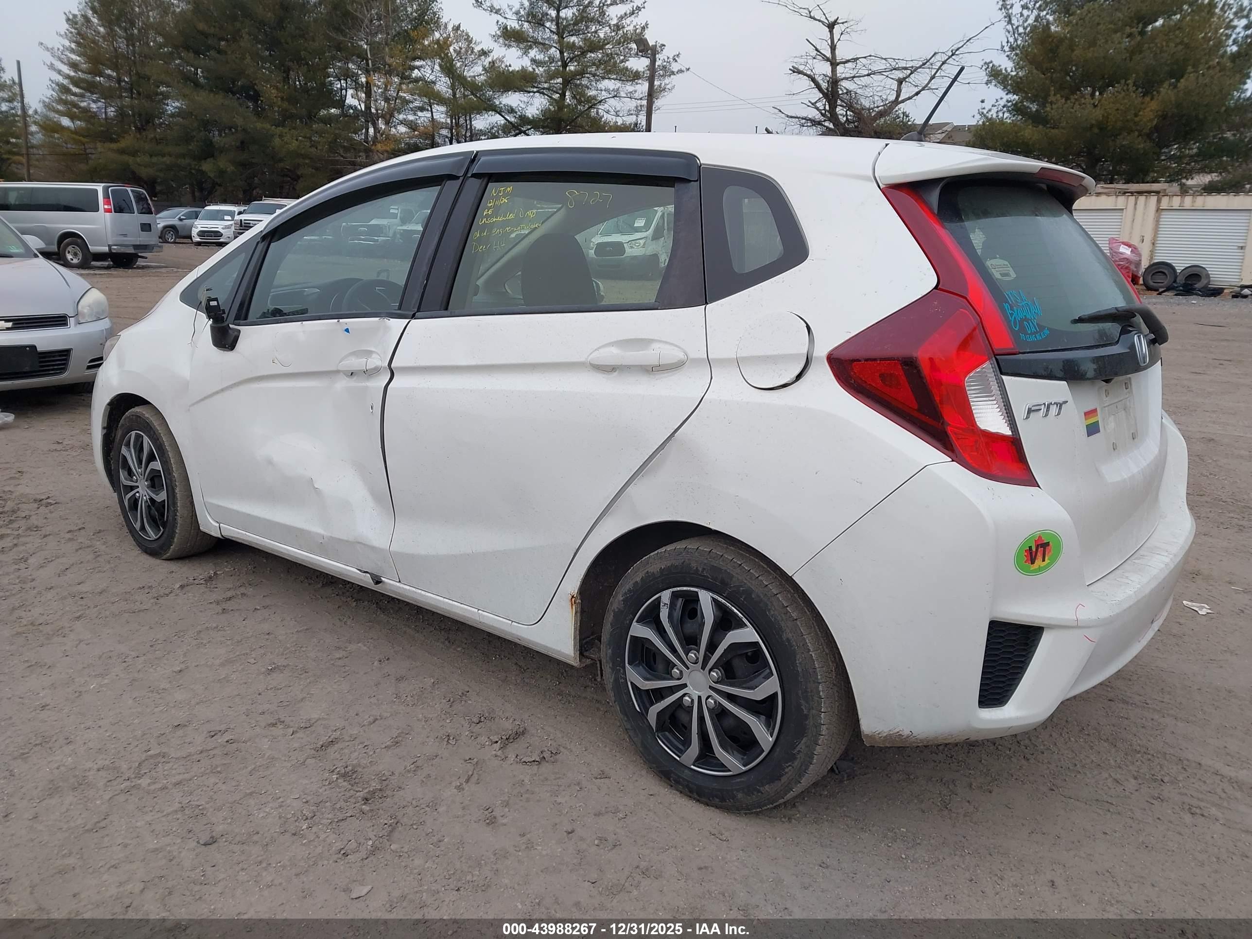 HONDA FIT image 3