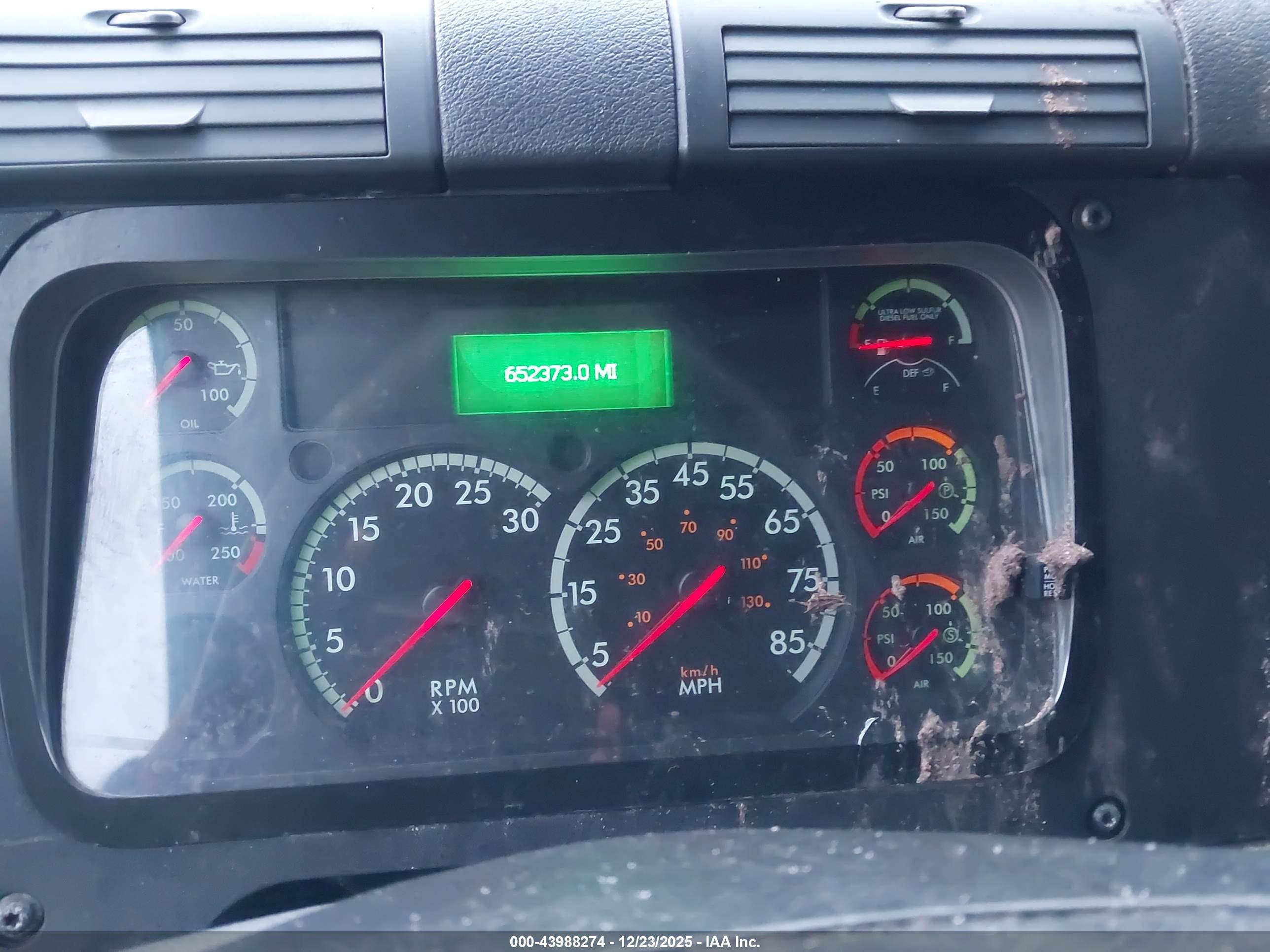 FREIGHTLINER CASCADIA image 6