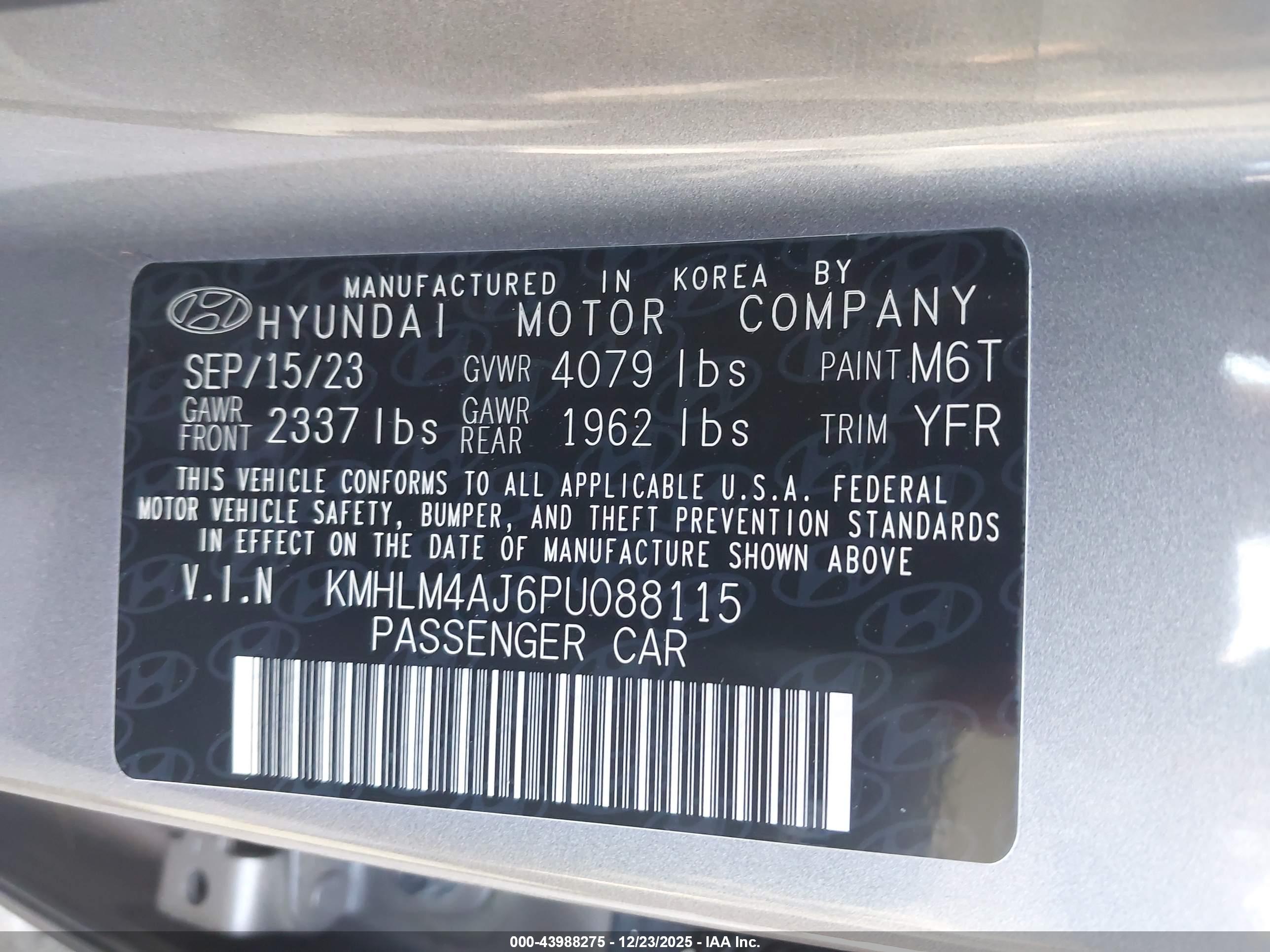 HYUNDAI ELANTRA image 9