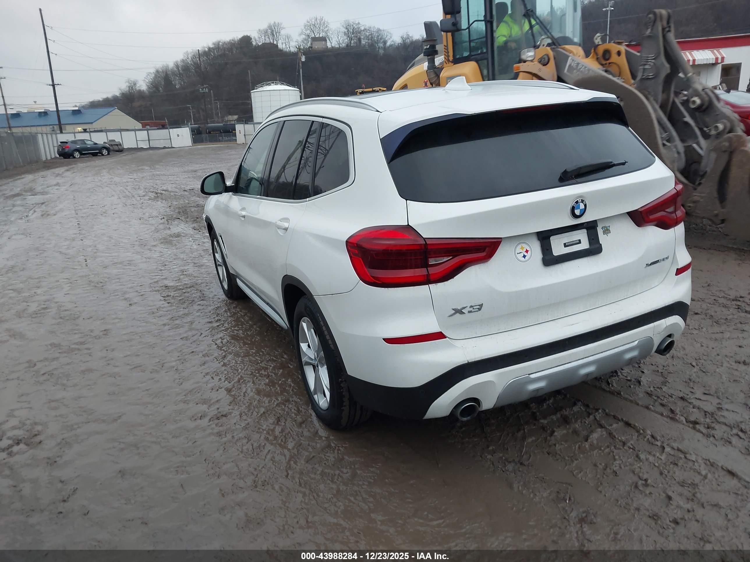 BMW X3 image 3