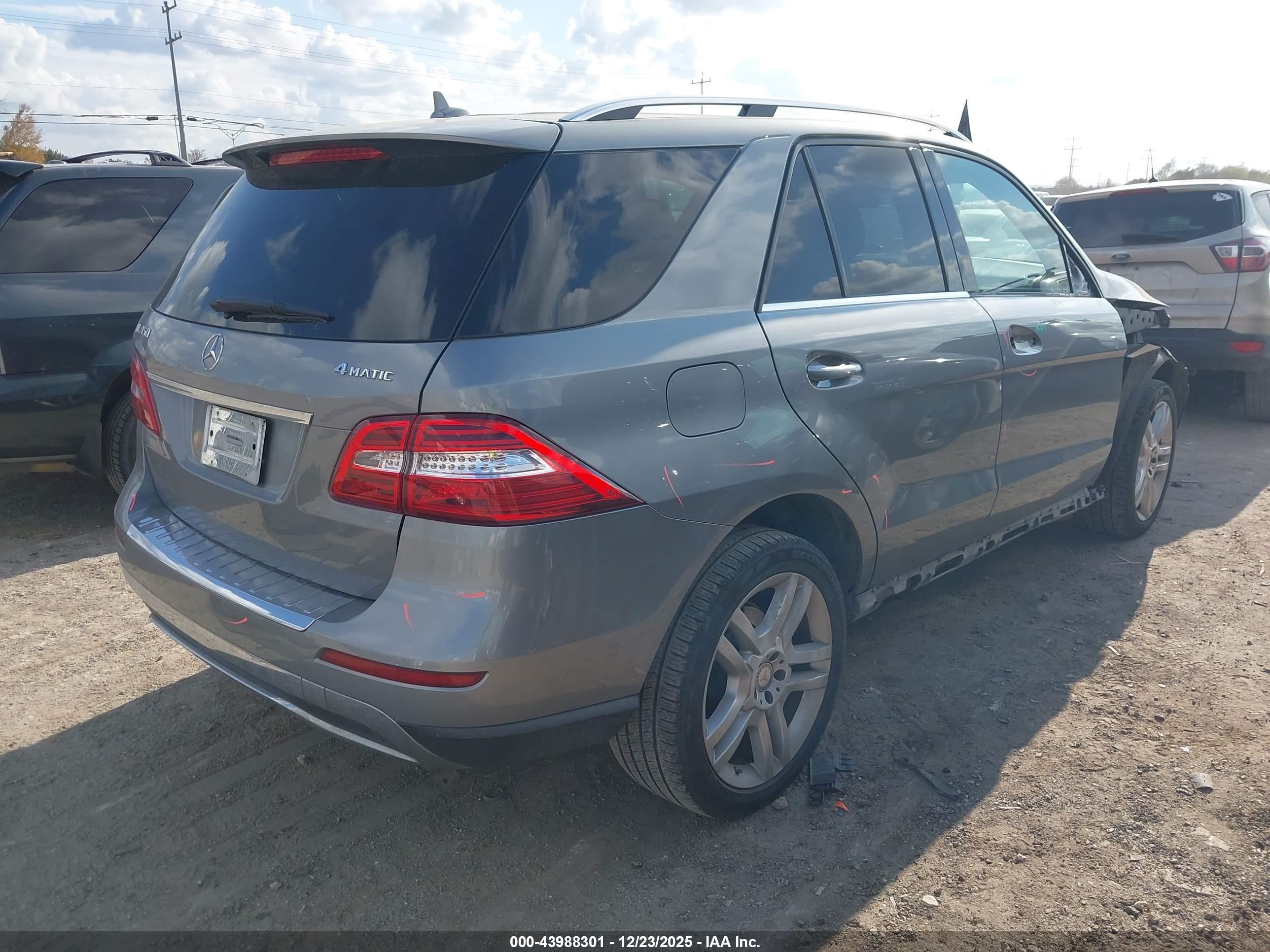 MERCEDES-BENZ ML image 4