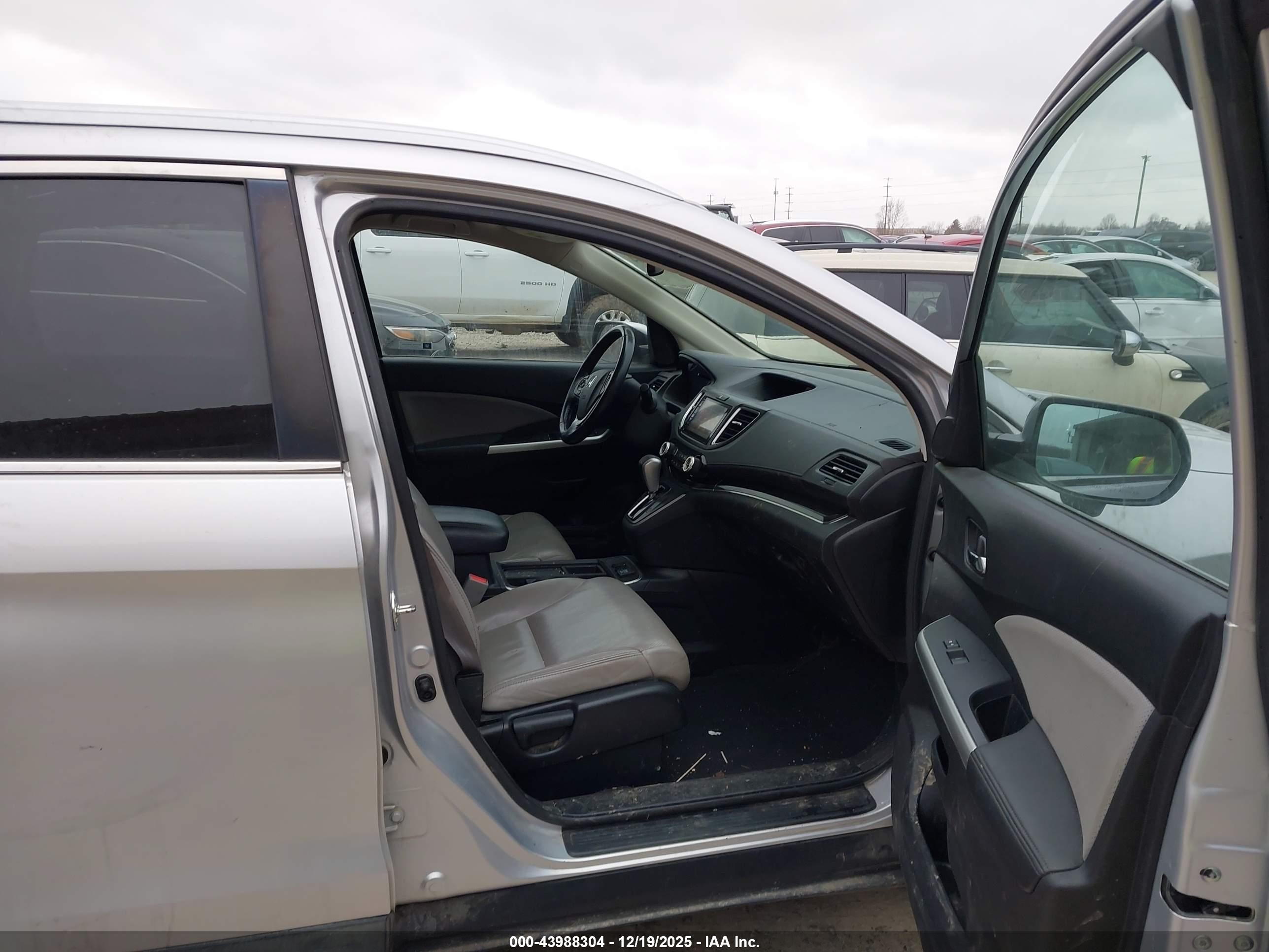 HONDA CR-V image 5