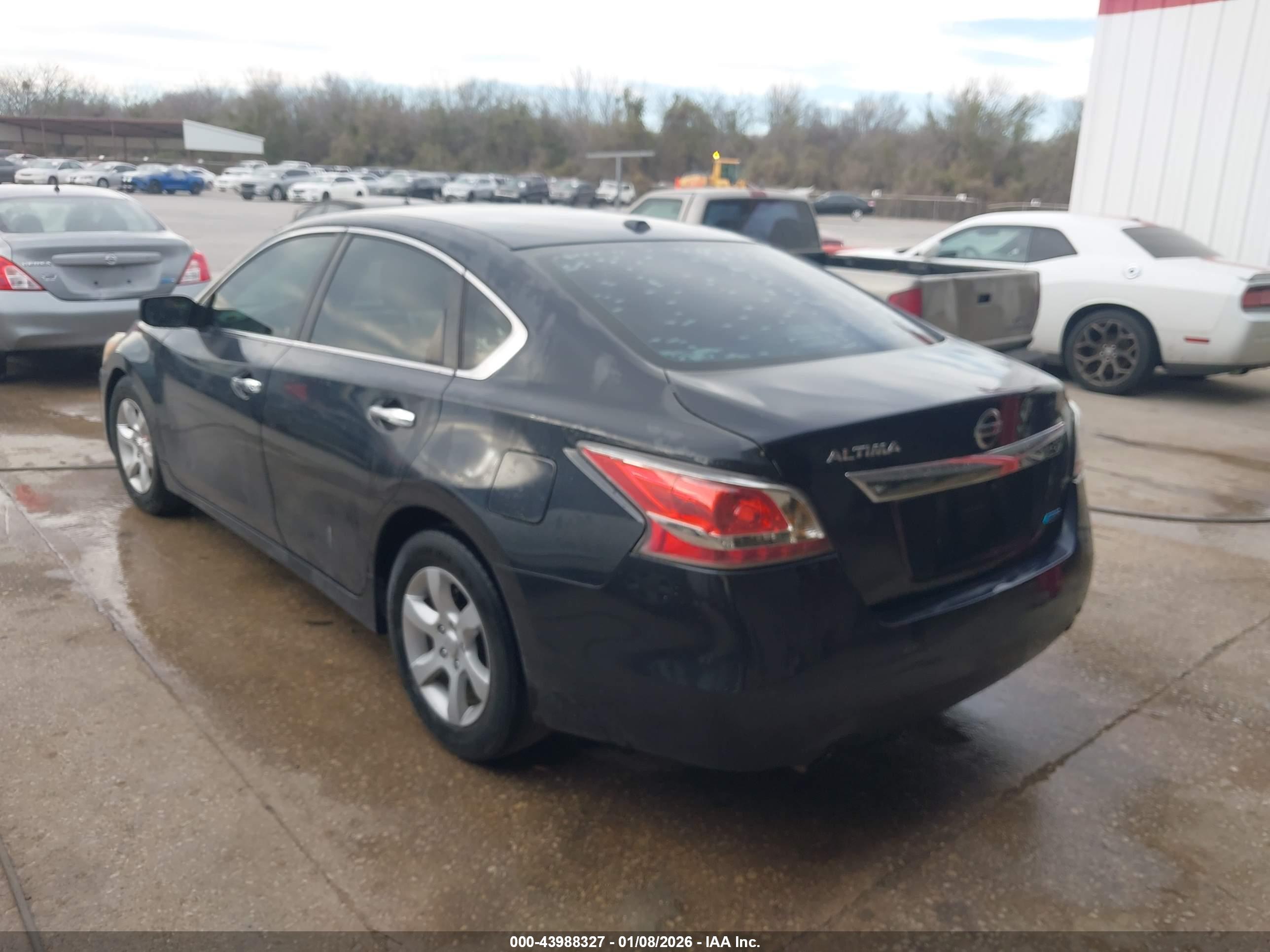 NISSAN ALTIMA image 3