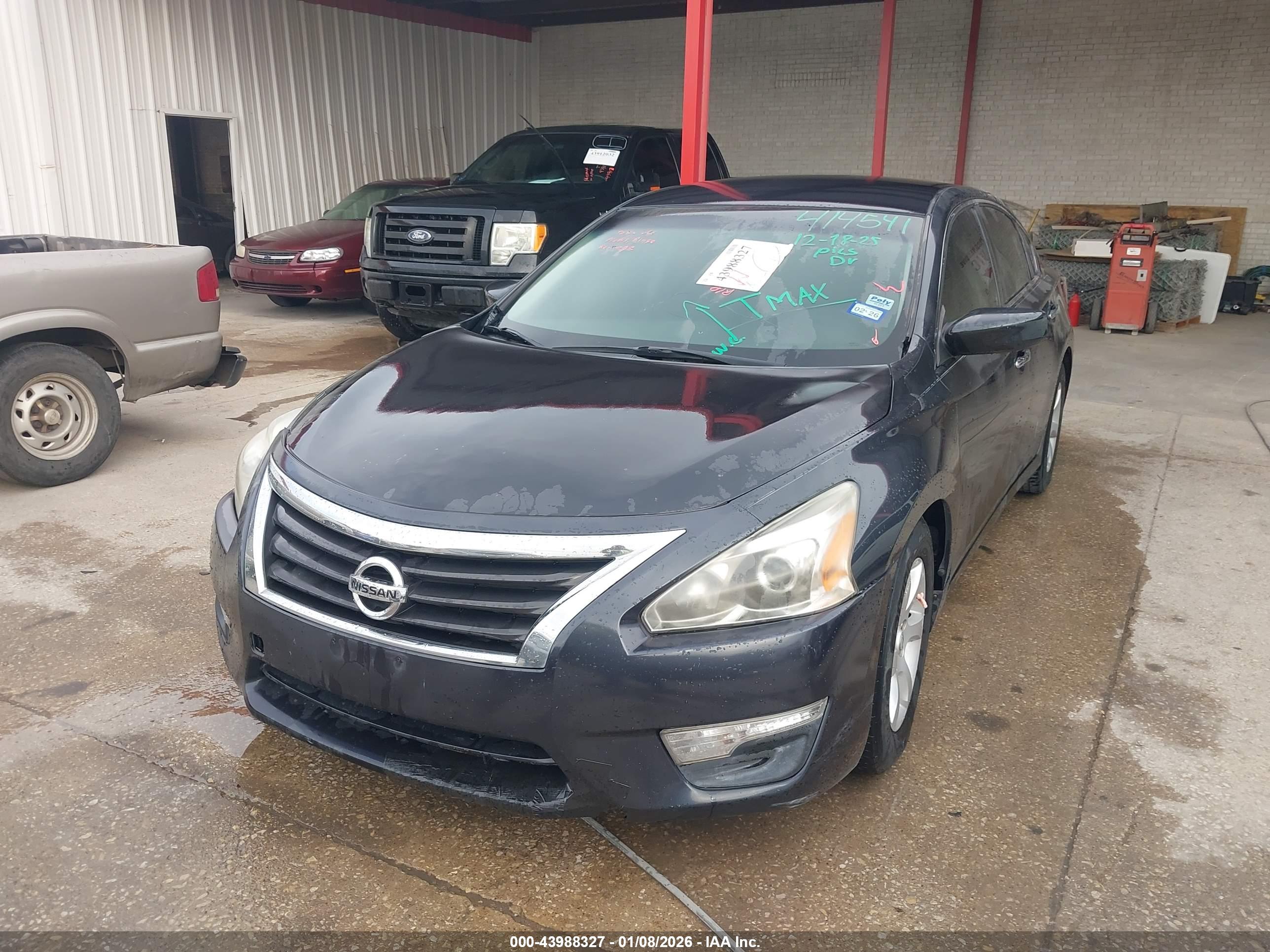 NISSAN ALTIMA image 6