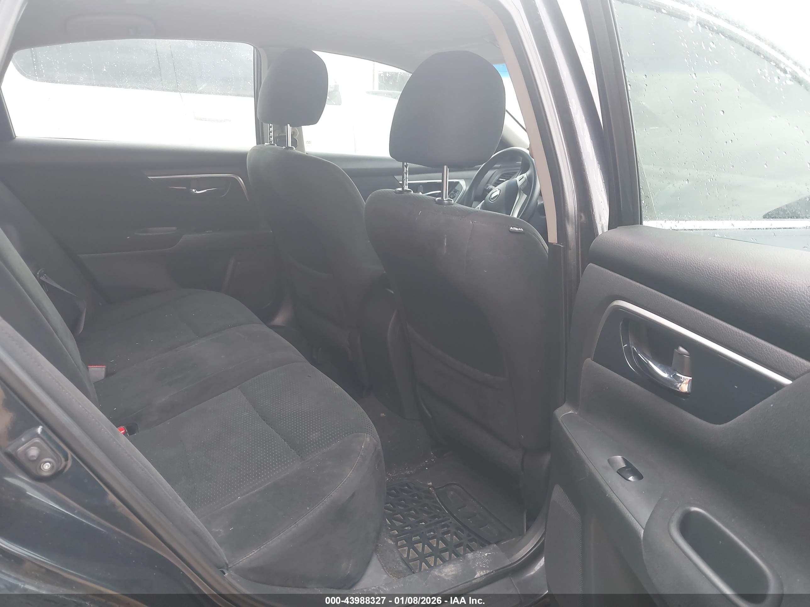 NISSAN ALTIMA image 8