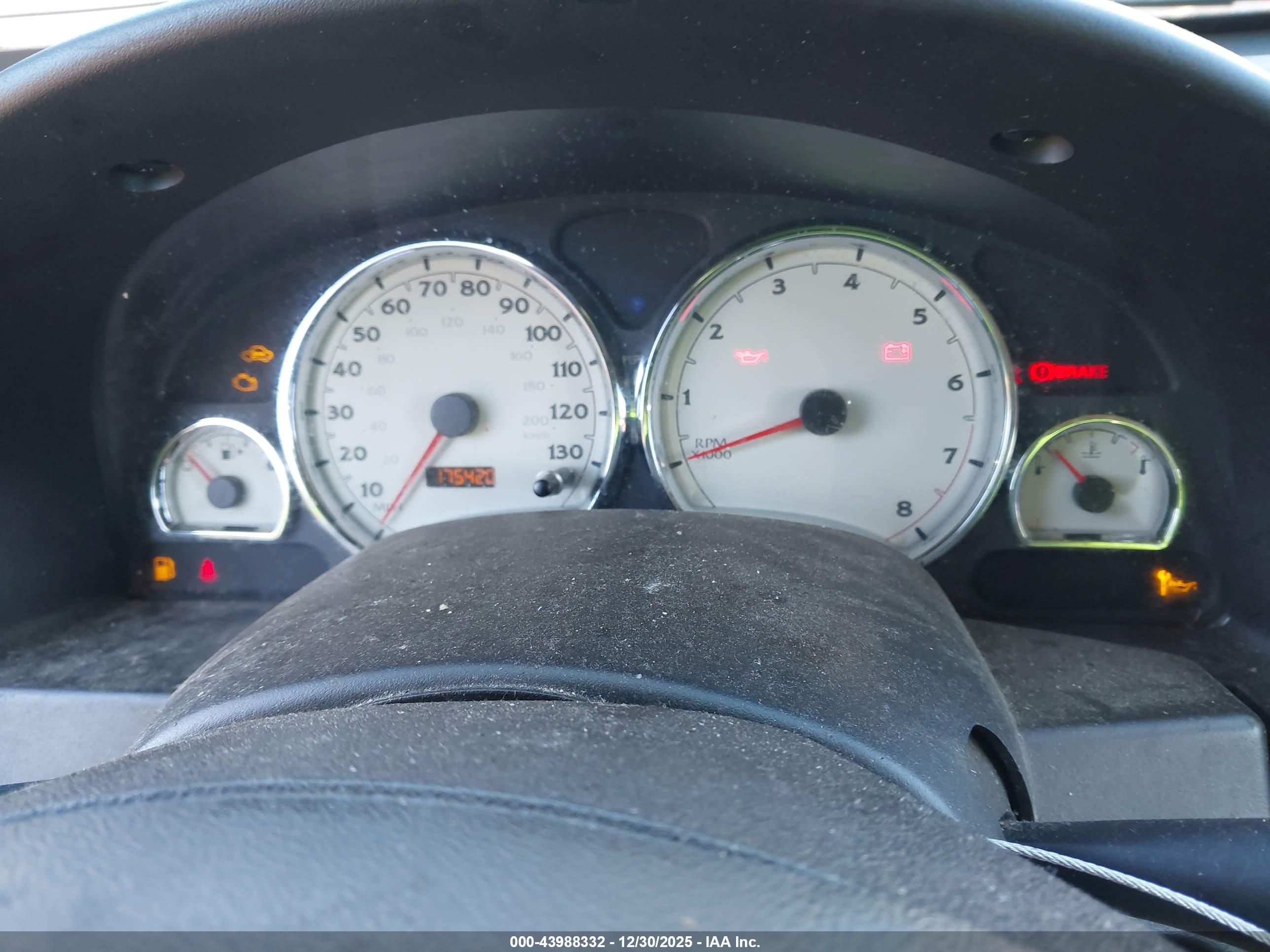 SATURN VUE image 7