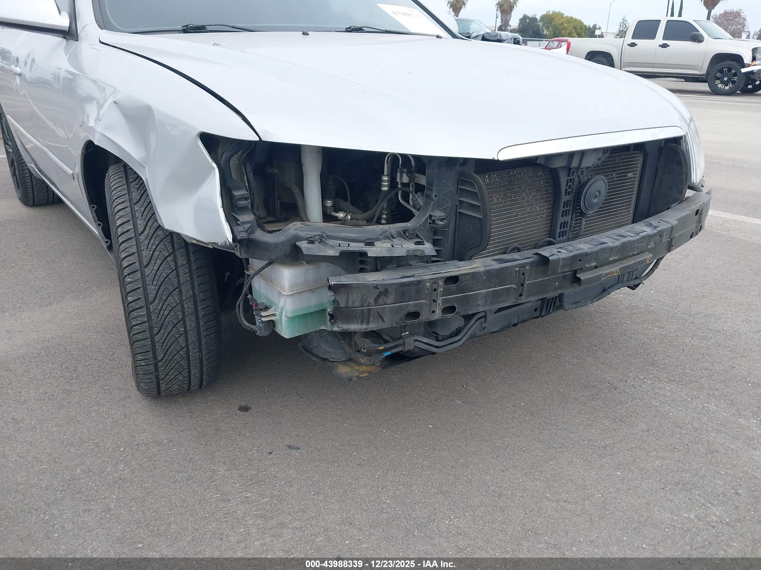 HYUNDAI SONATA image 6