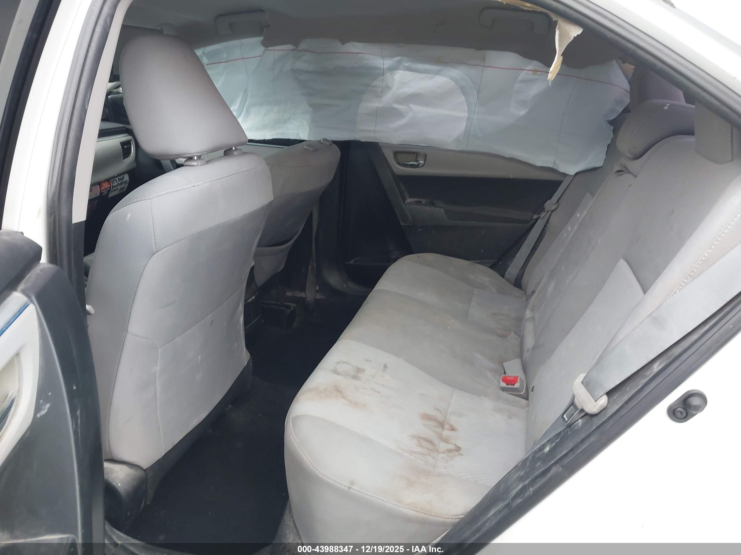 TOYOTA COROLLA image 8