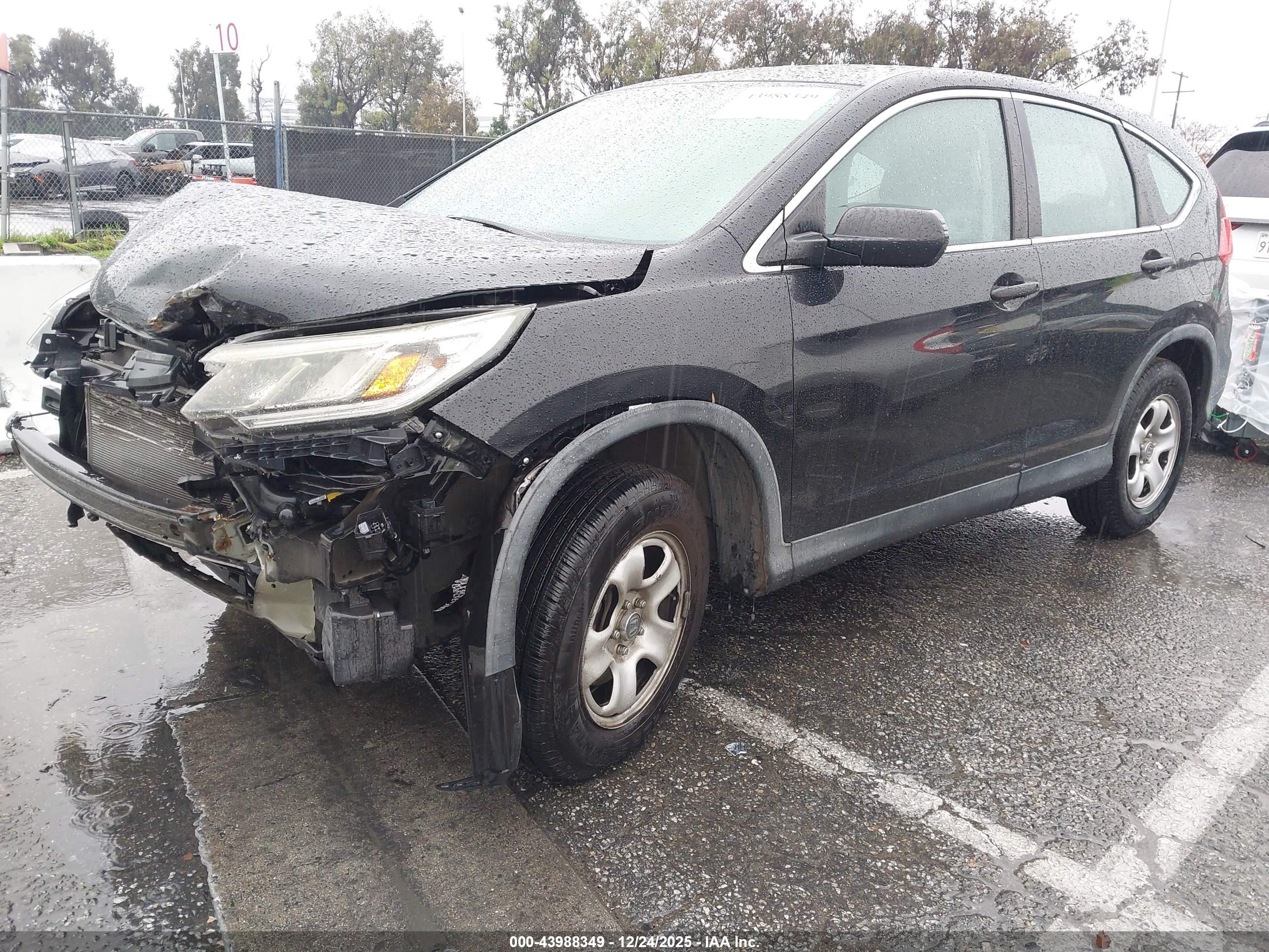 HONDA CR-V image 2