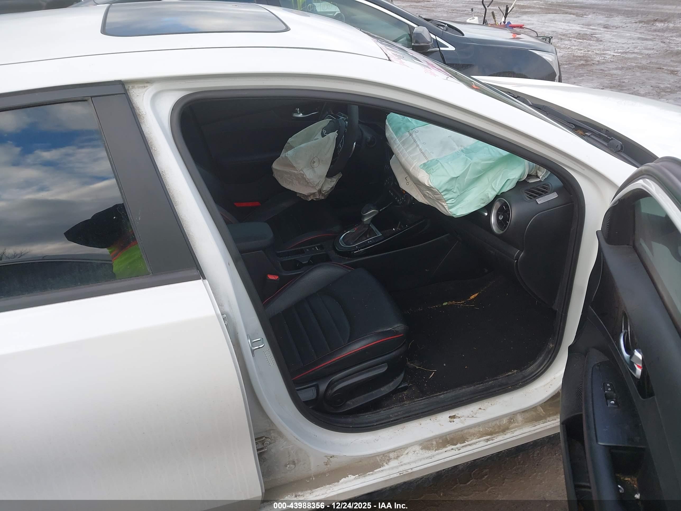 KIA FORTE image 5
