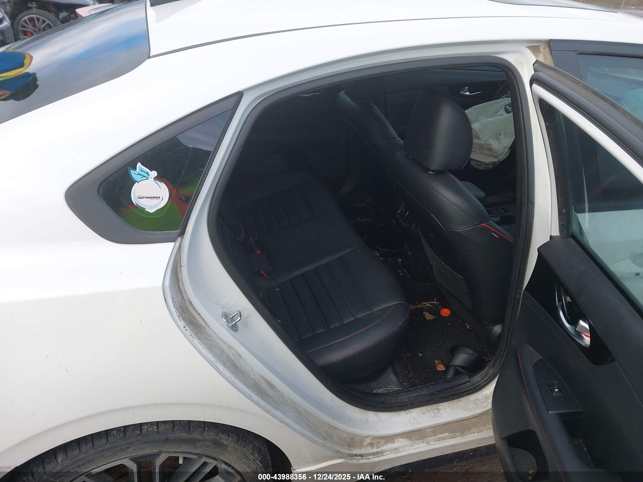 KIA FORTE image 8