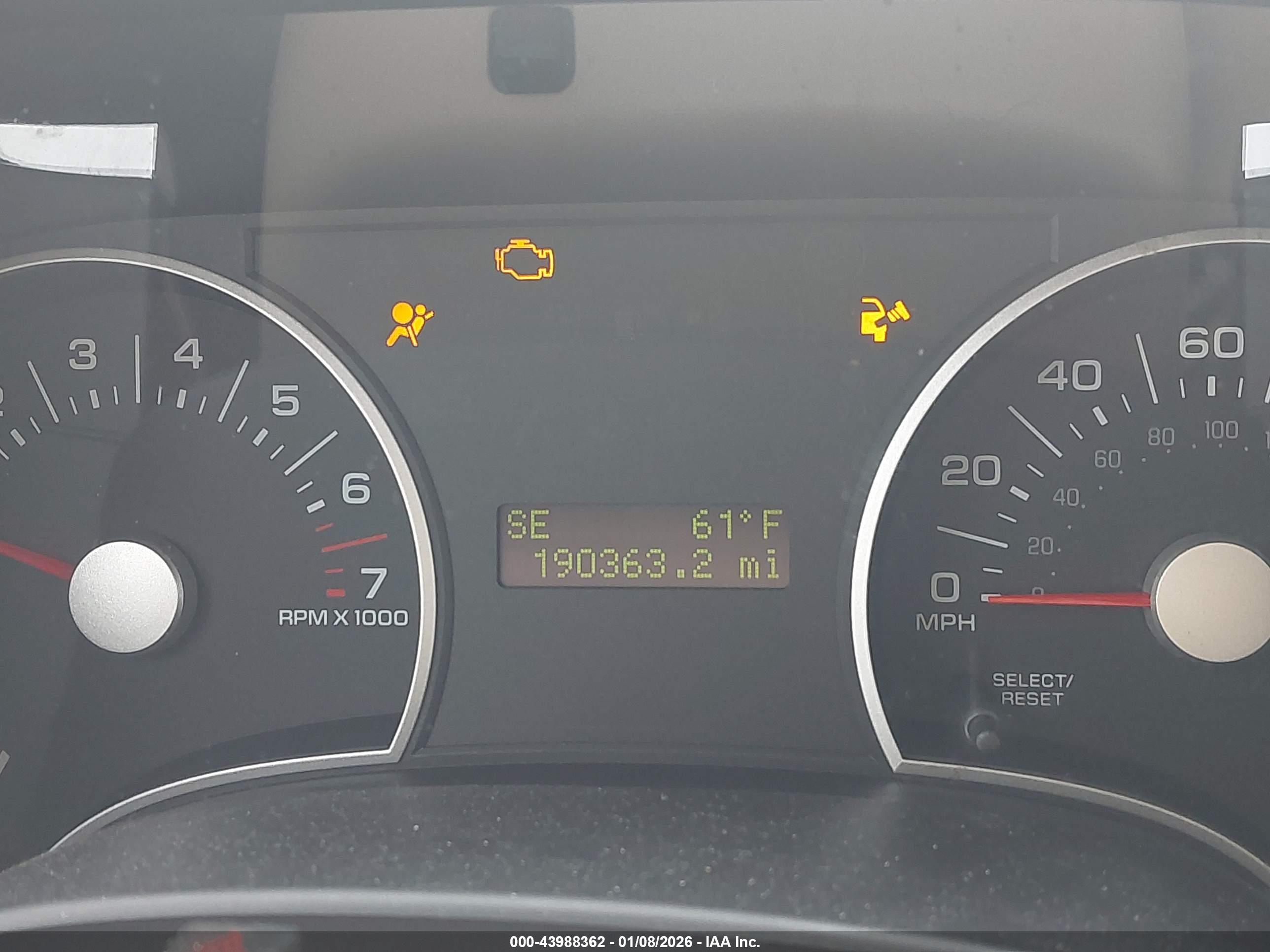 FORD EXPLORER image 7