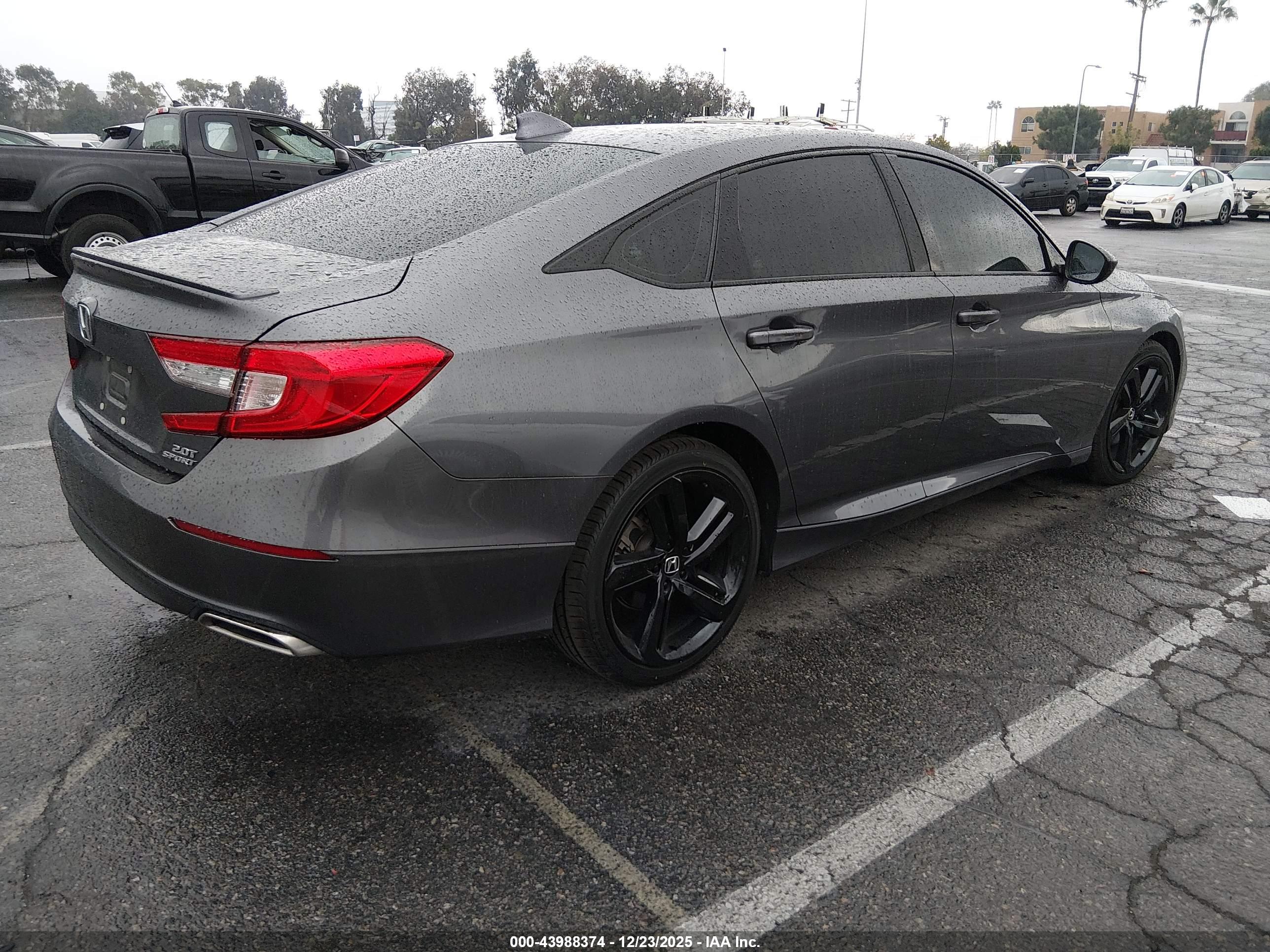 HONDA ACCORD image 4