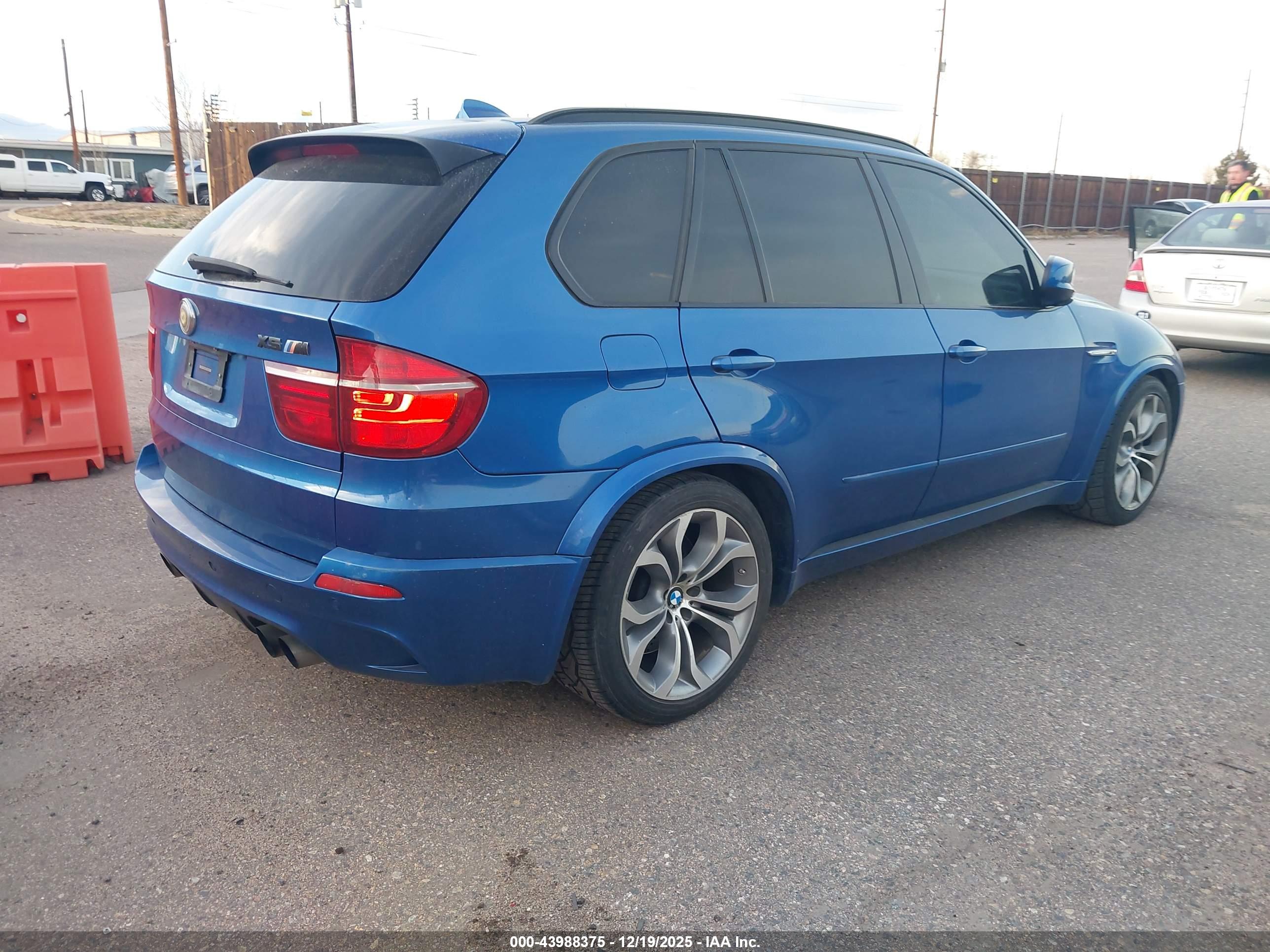 BMW X5 image 4