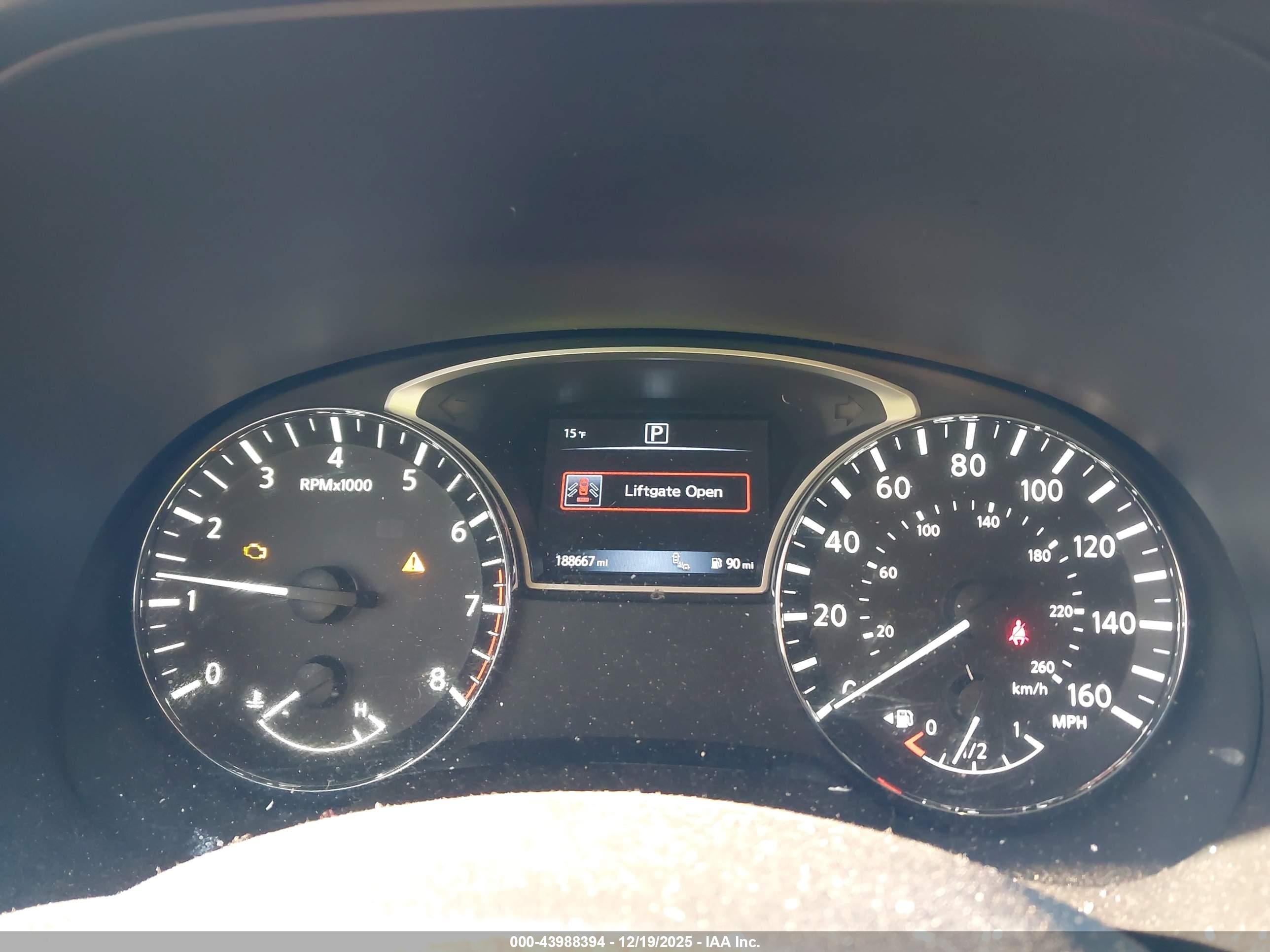 NISSAN PATHFINDER image 7