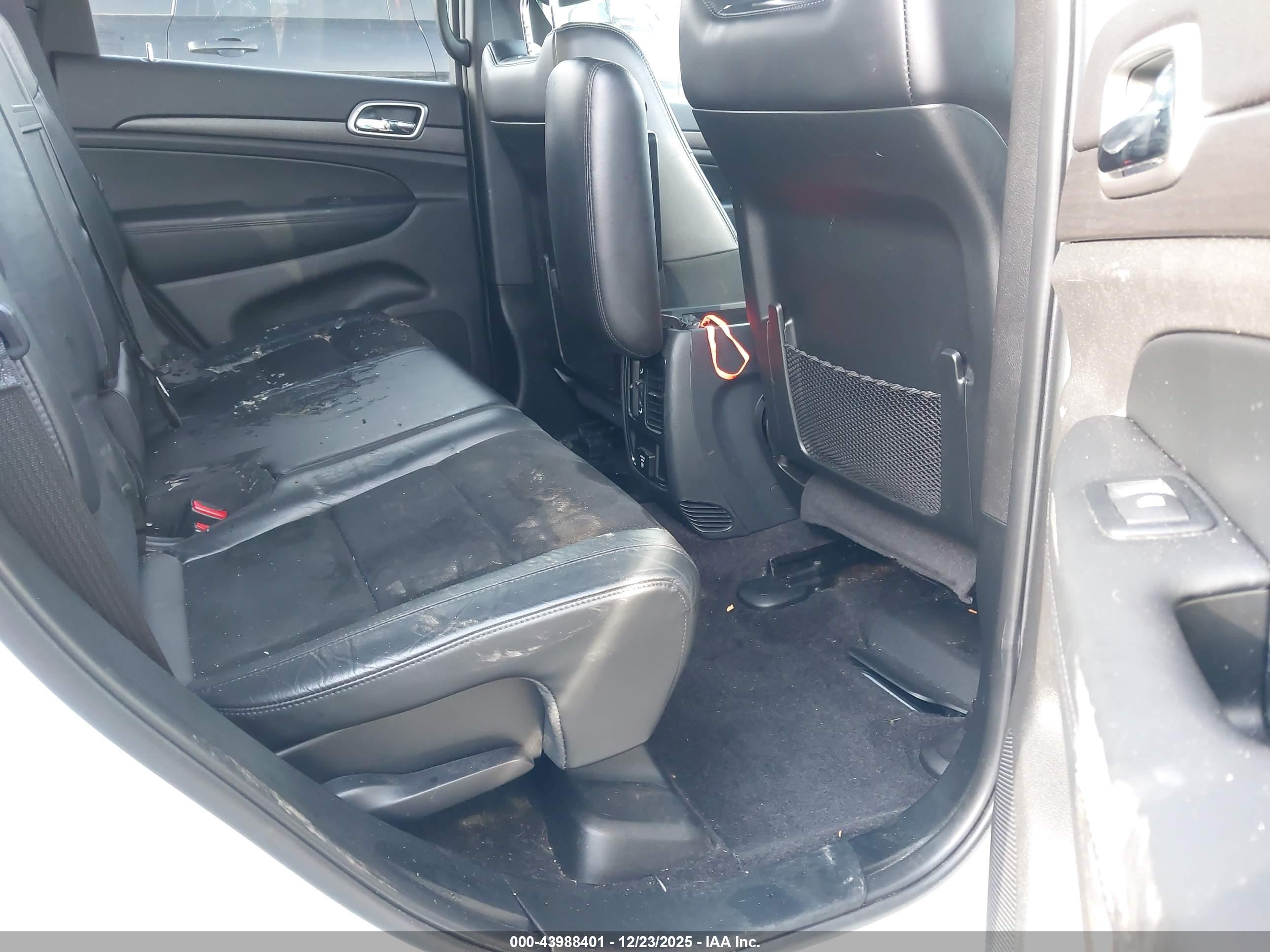 JEEP GRAND image 8