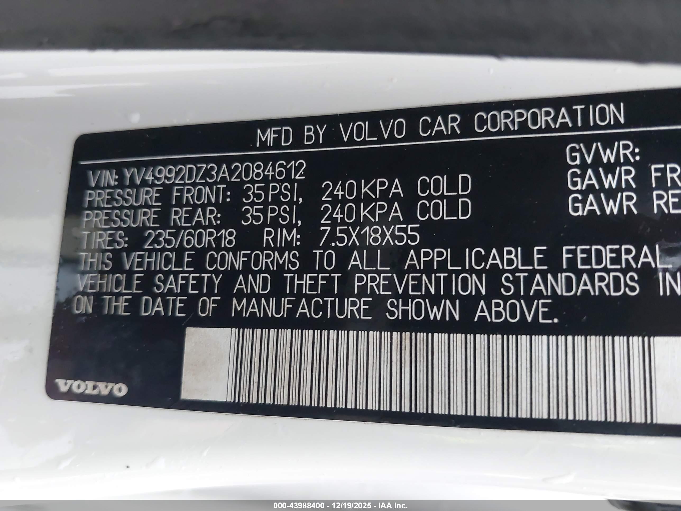 VOLVO XC60 image 9
