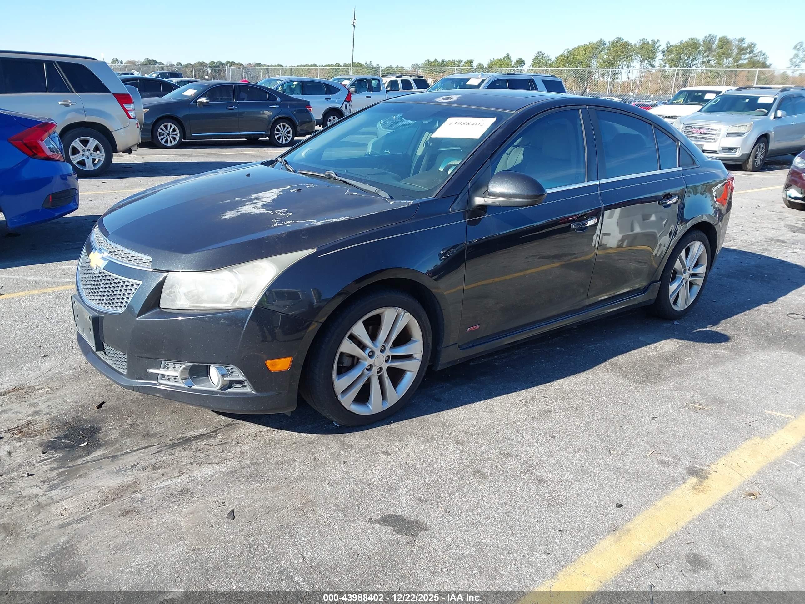 CHEVROLET CRUZE image 2
