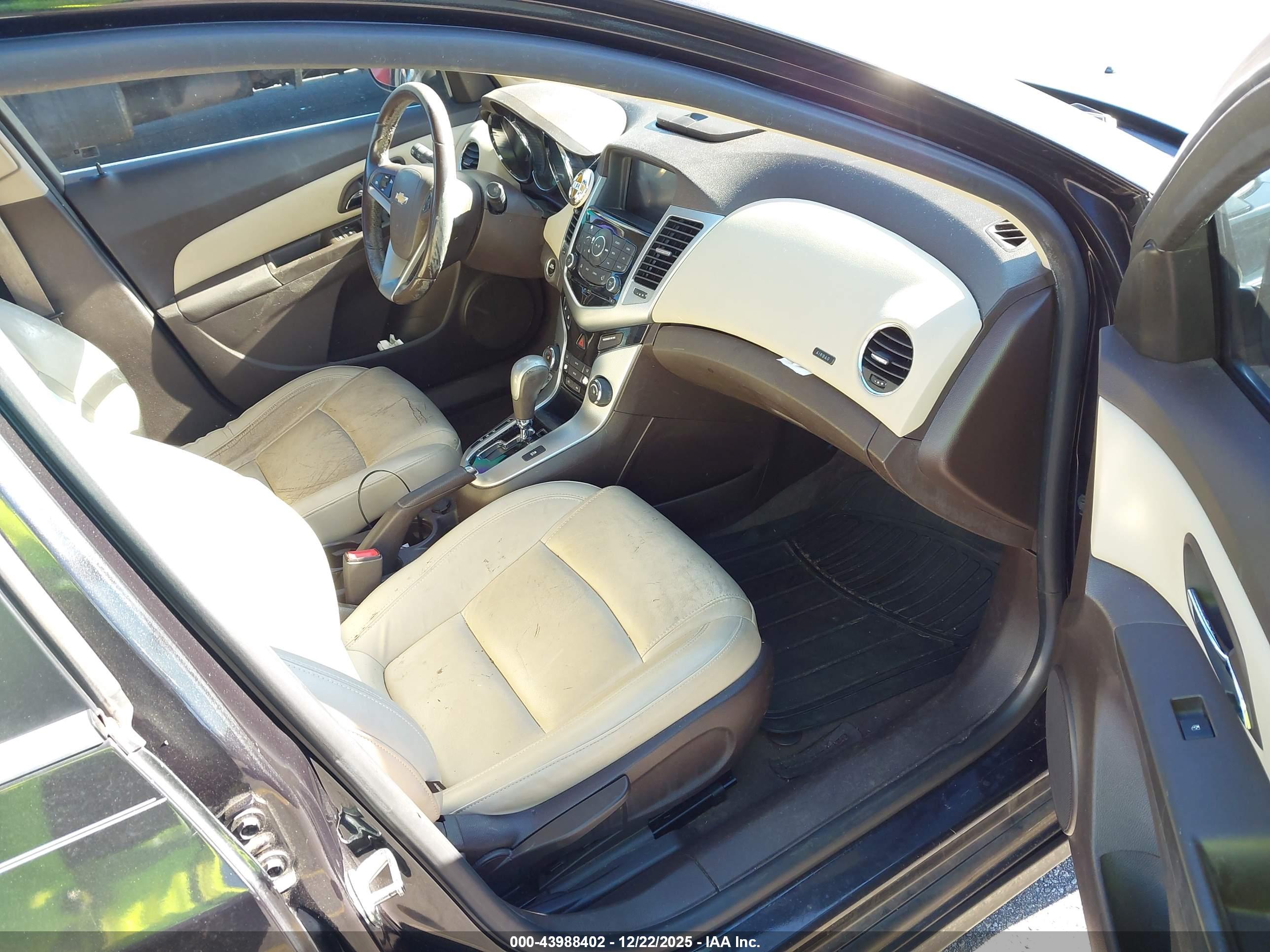 CHEVROLET CRUZE image 5