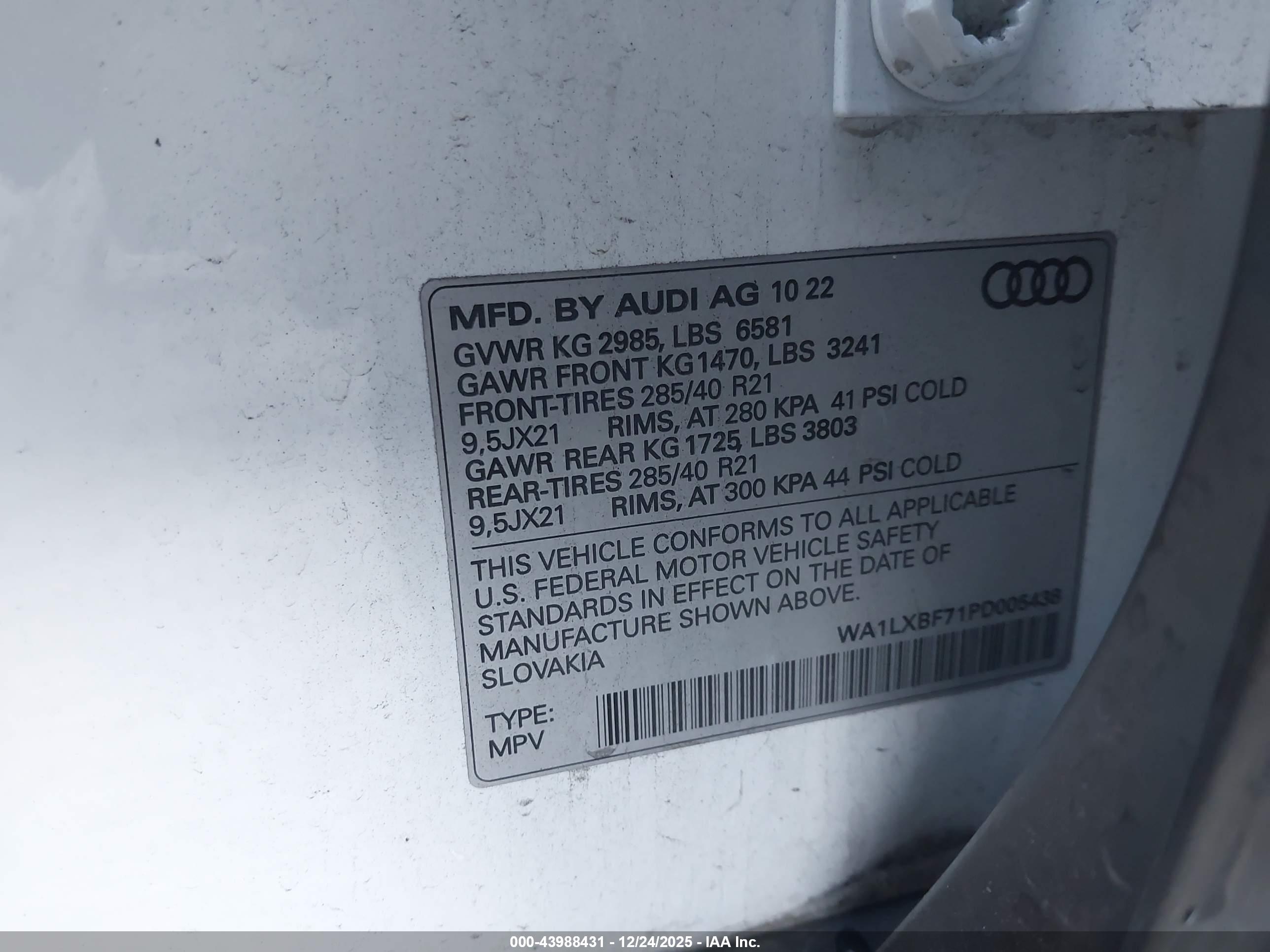 AUDI Q7 image 9