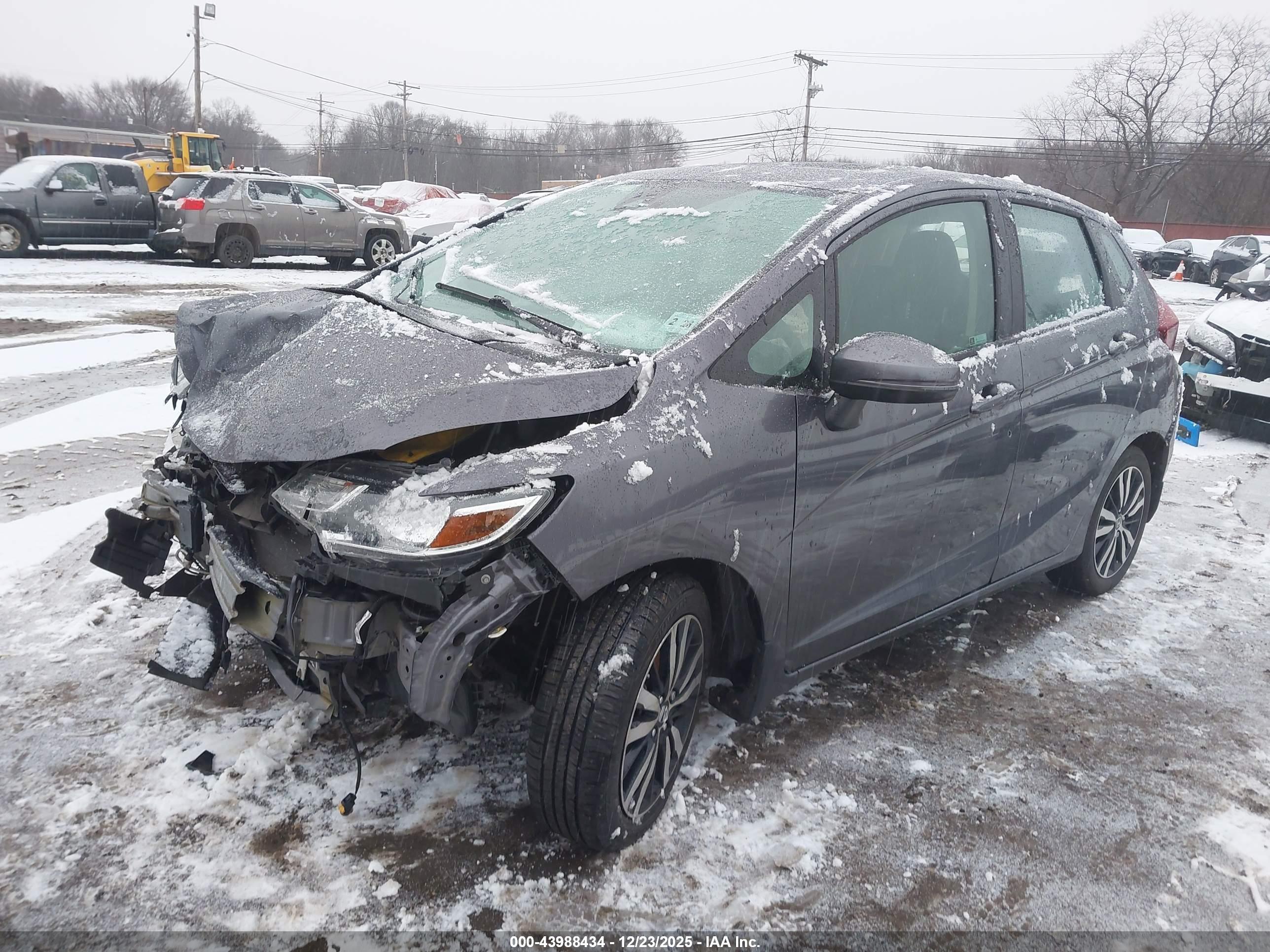 HONDA FIT image 6