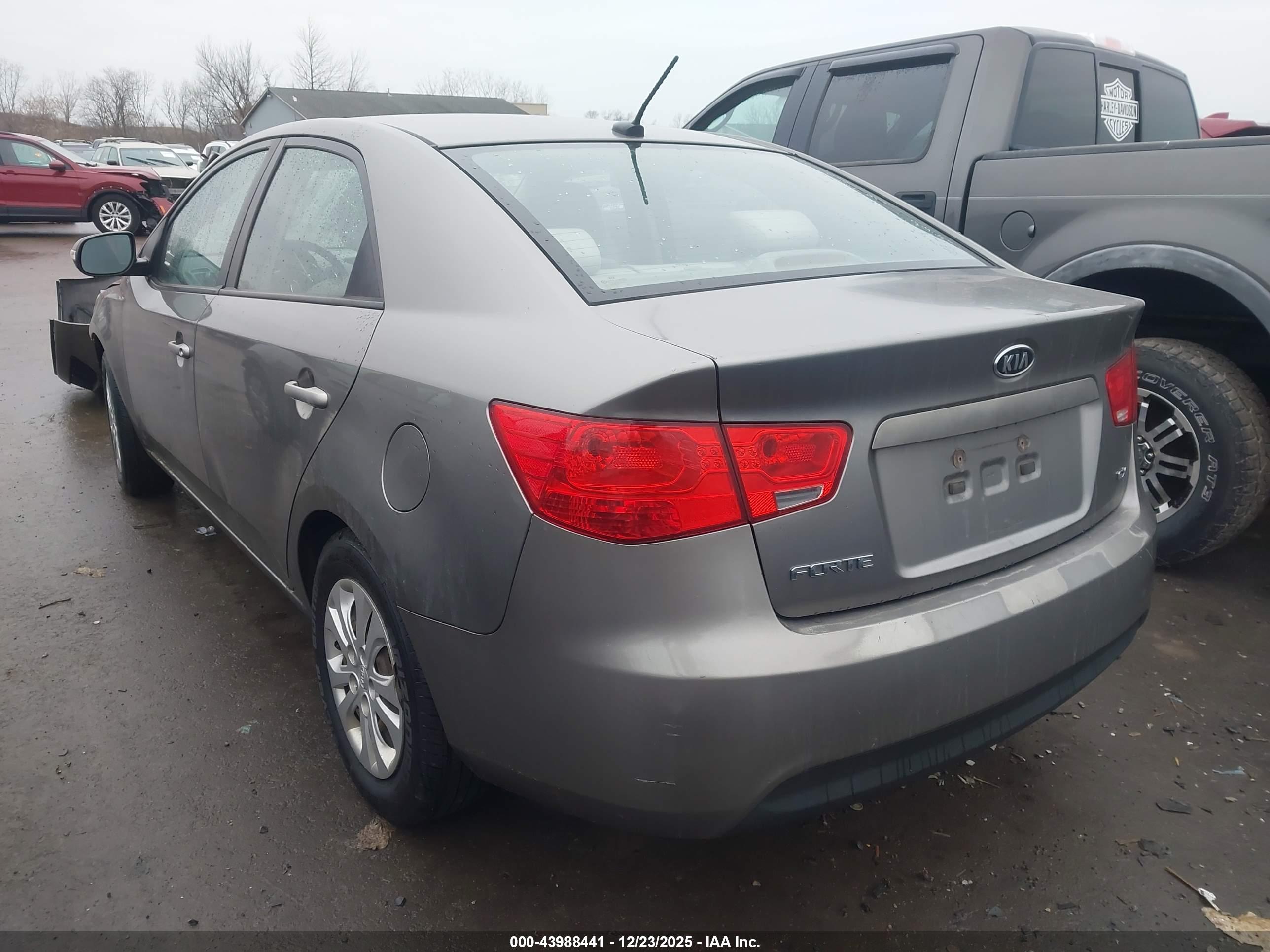 KIA FORTE image 3