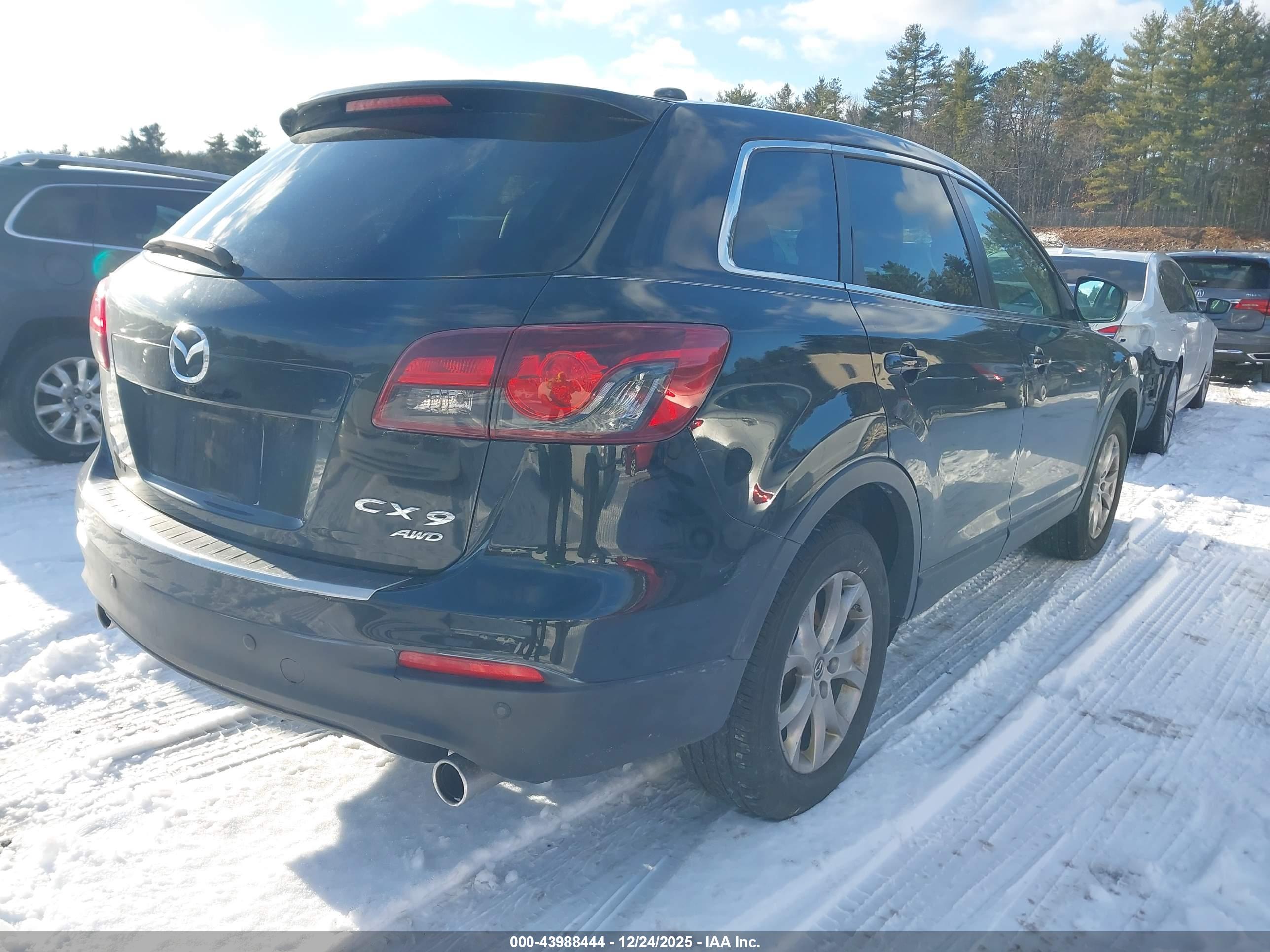 MAZDA CX-9 image 4