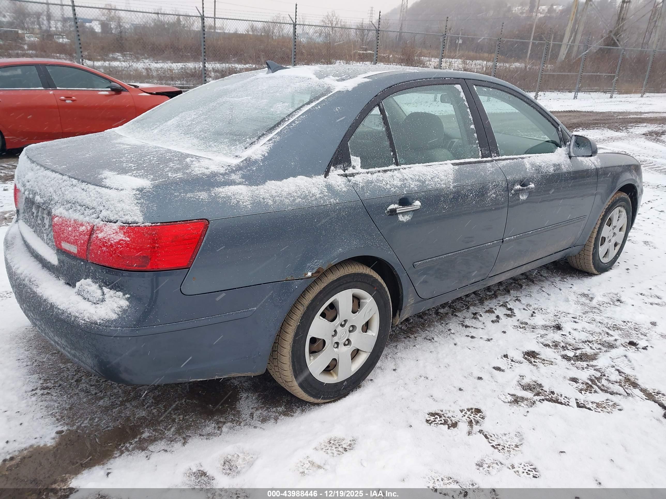 HYUNDAI SONATA image 4