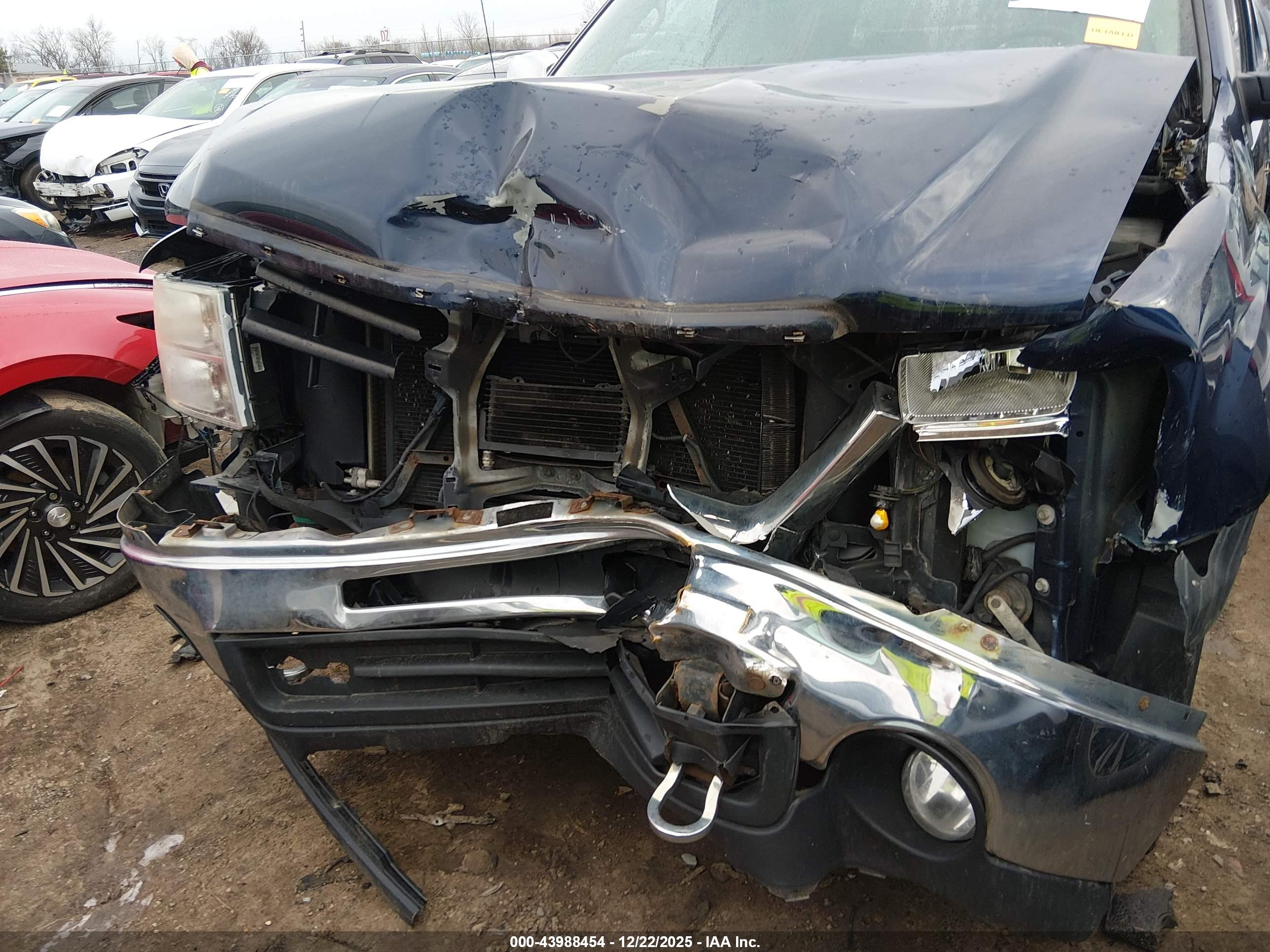 GMC SIERRA image 6