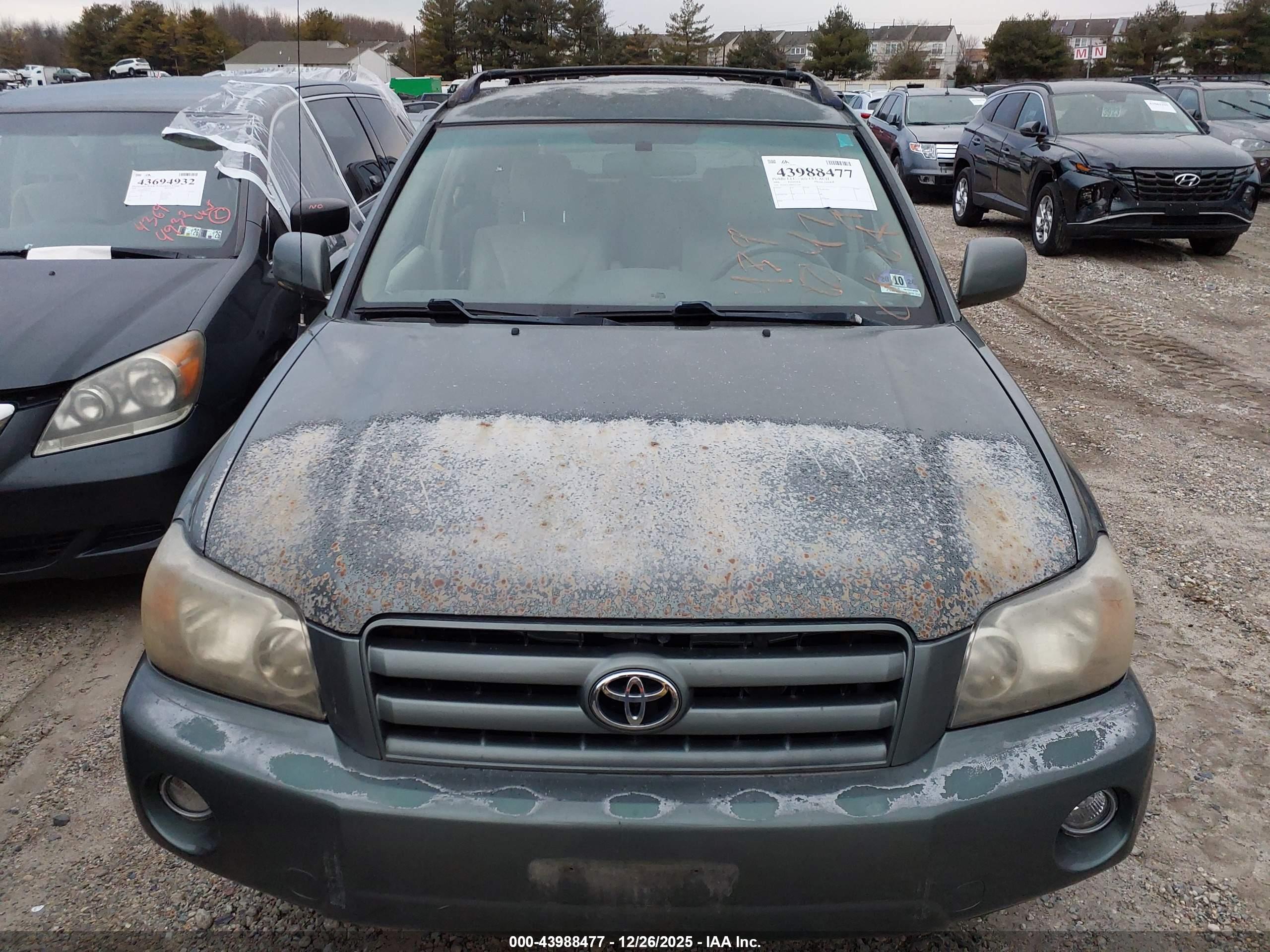 TOYOTA HIGHLANDER image 6