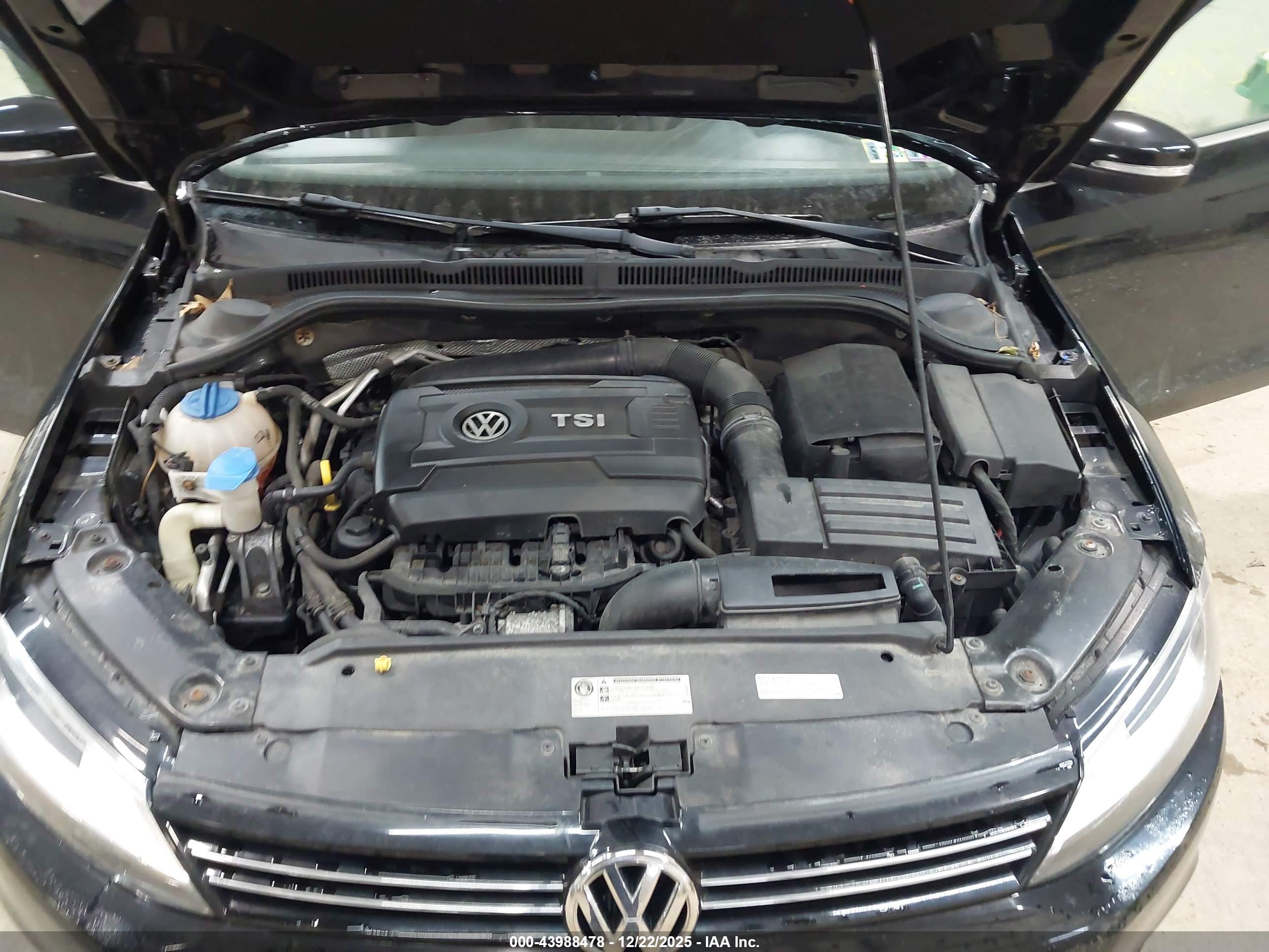 VOLKSWAGEN JETTA image 10