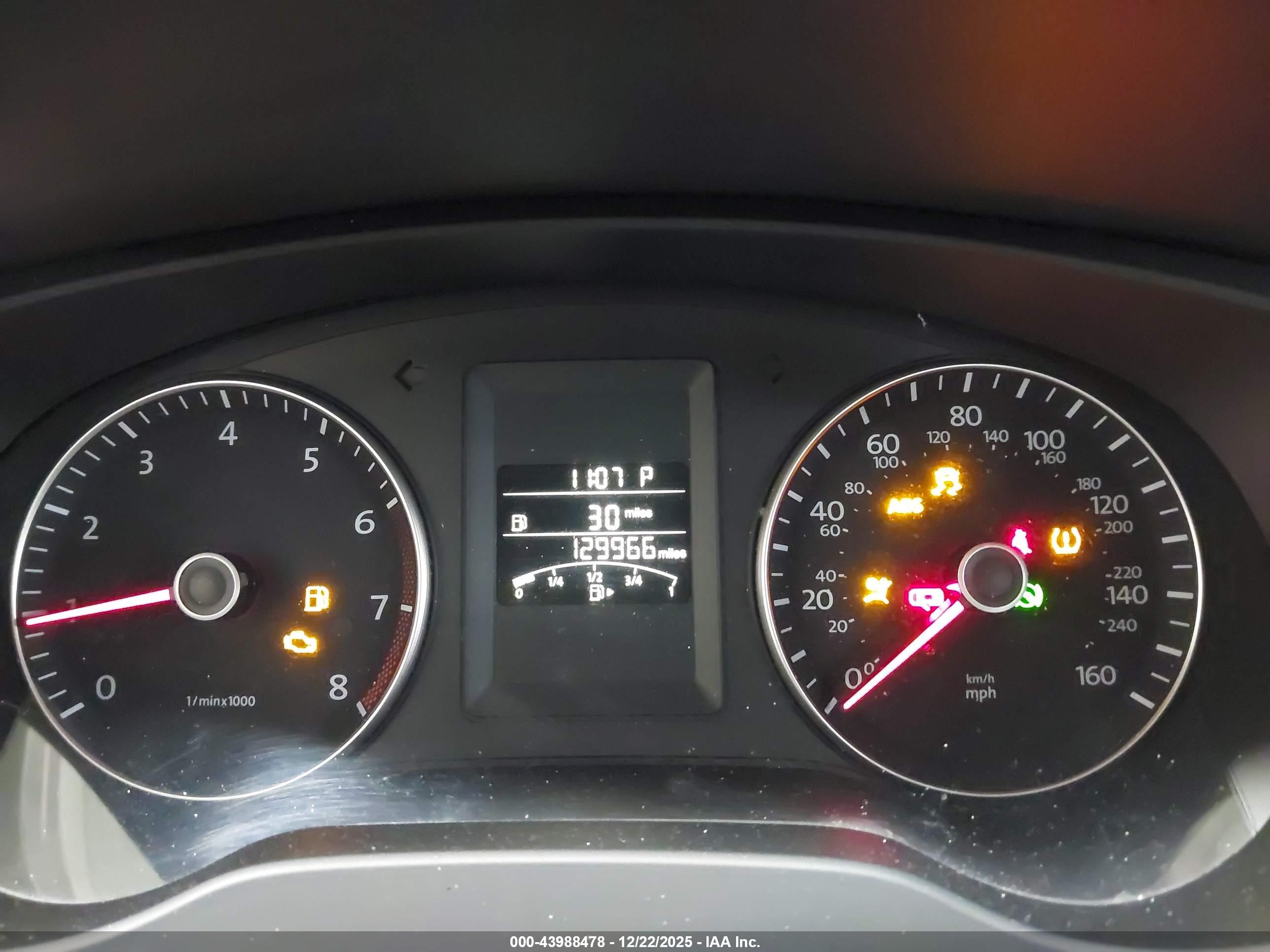 VOLKSWAGEN JETTA image 7