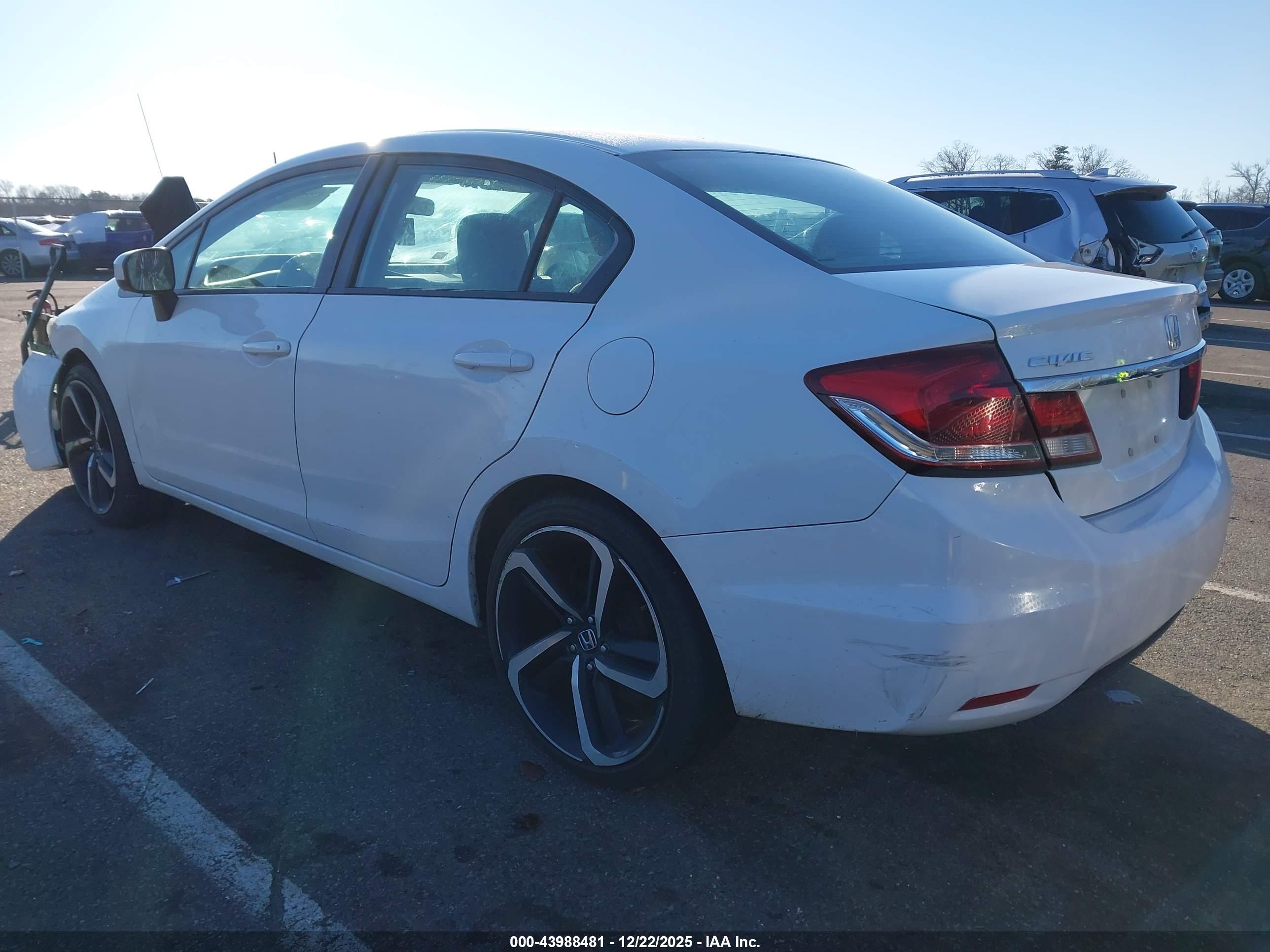 HONDA CIVIC image 3