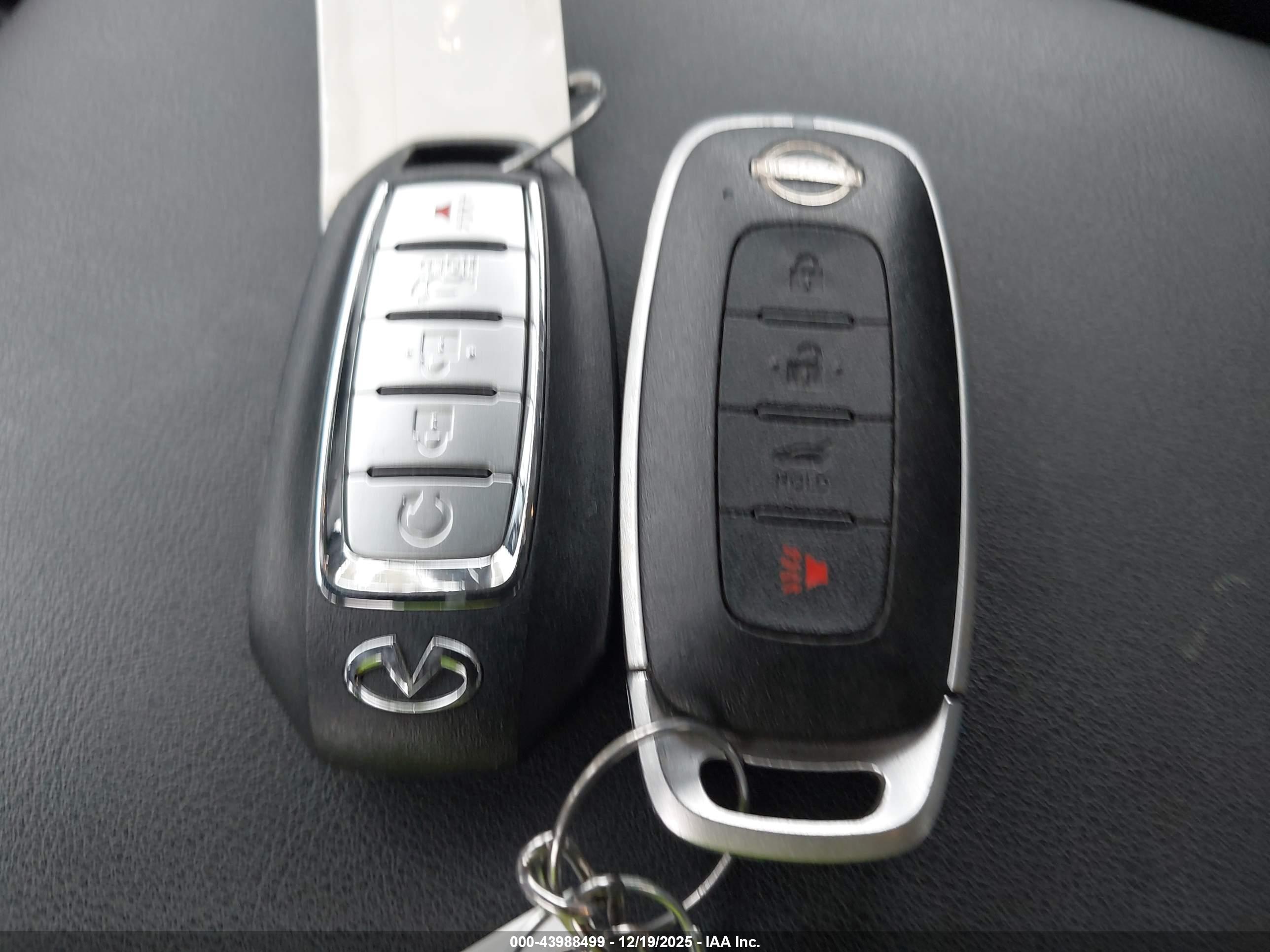 NISSAN ARYIA image 11