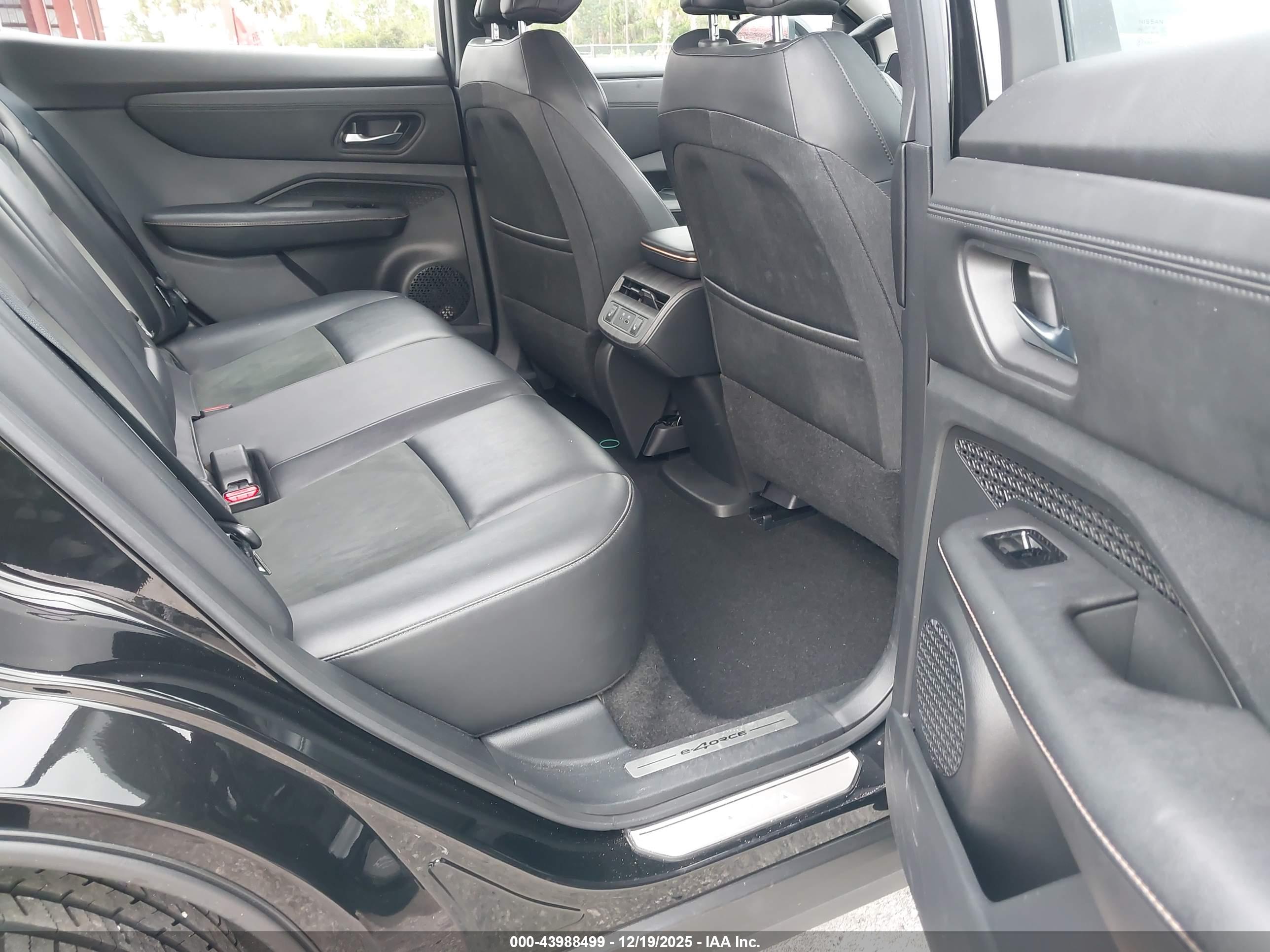 NISSAN ARYIA image 8
